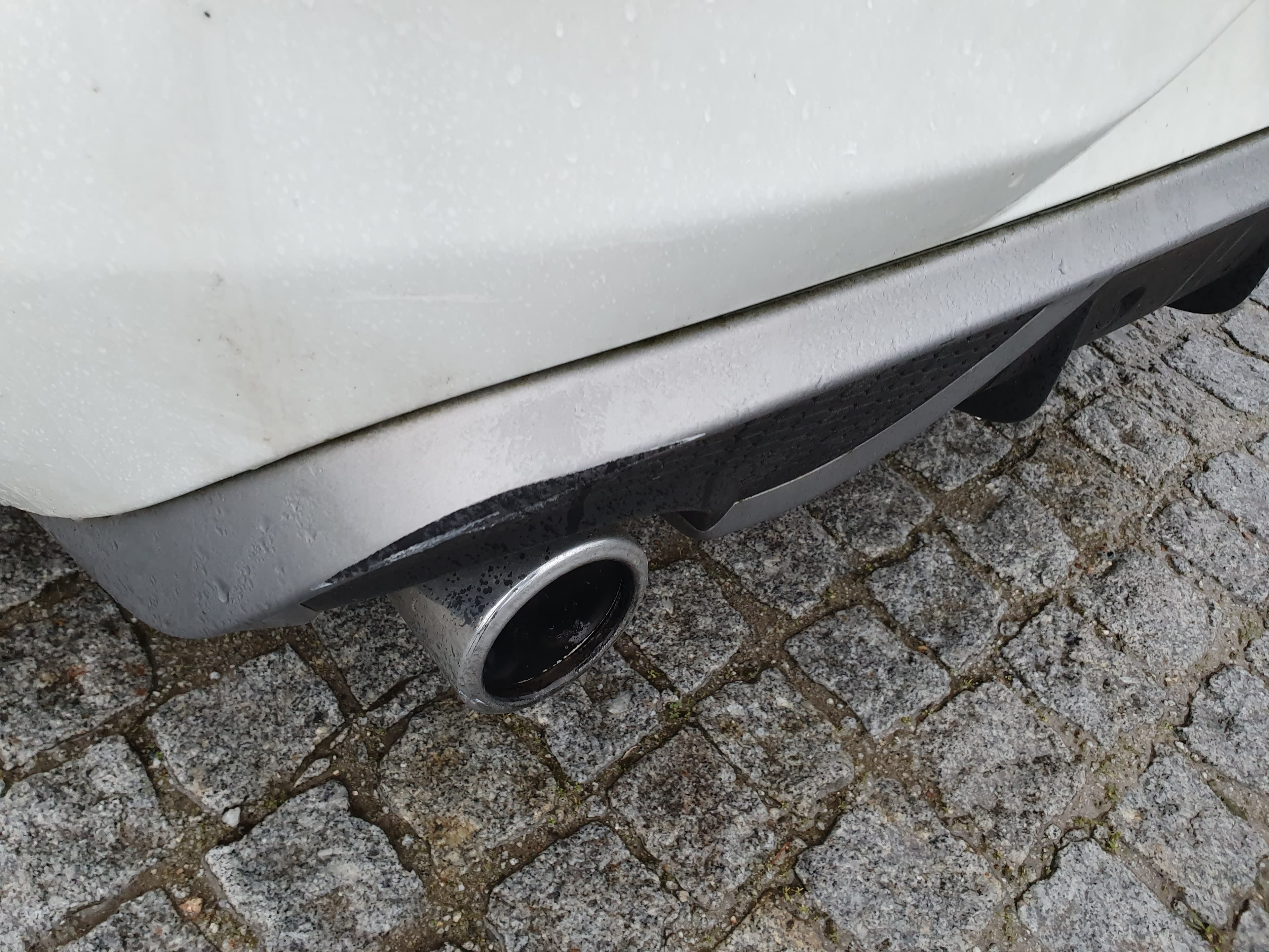 Volvo V40 · Ano 2015 — imagen 21