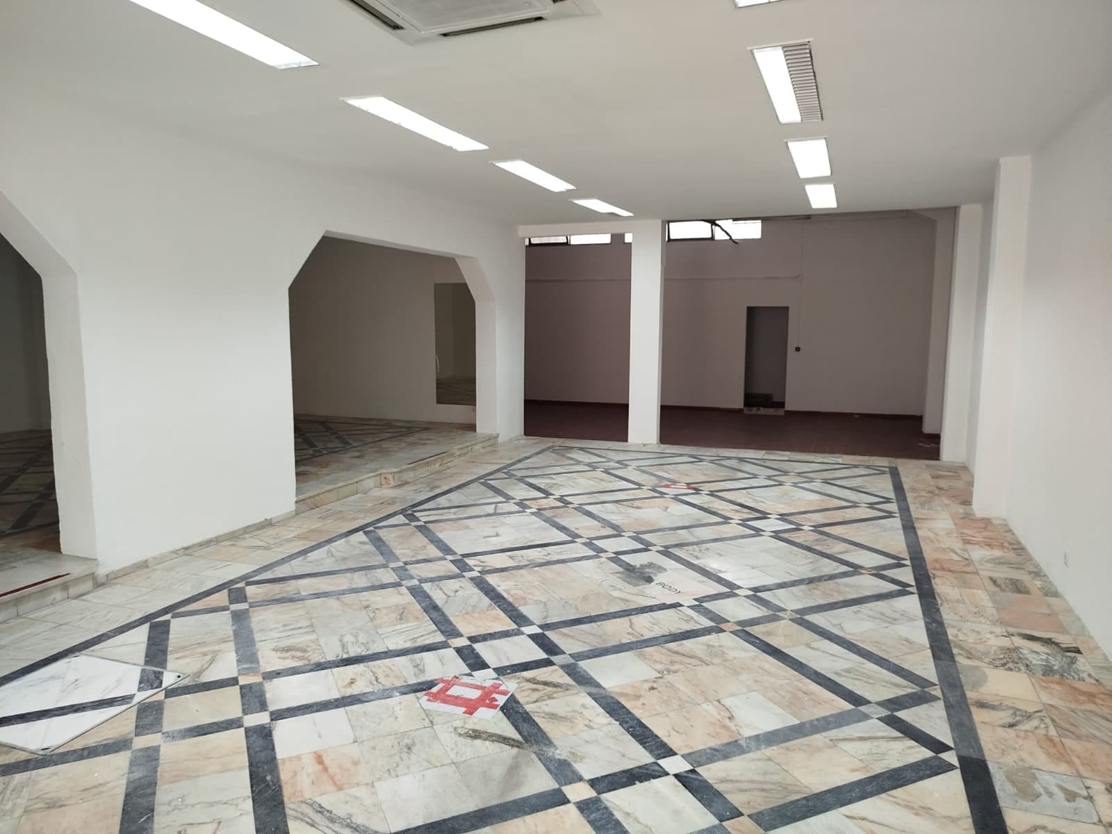 Loja · Avenidas Novas, Lisboa — imagen 5