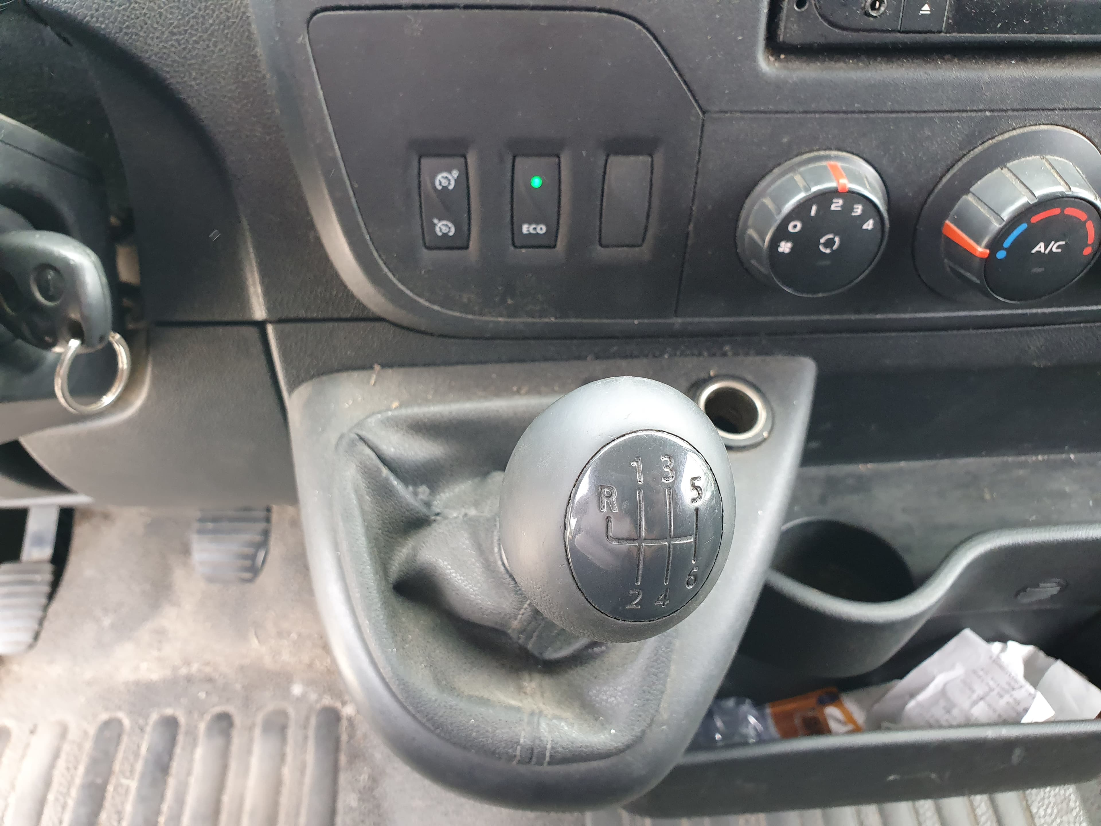 Opel Movano · Ano 2018 — imagen 33