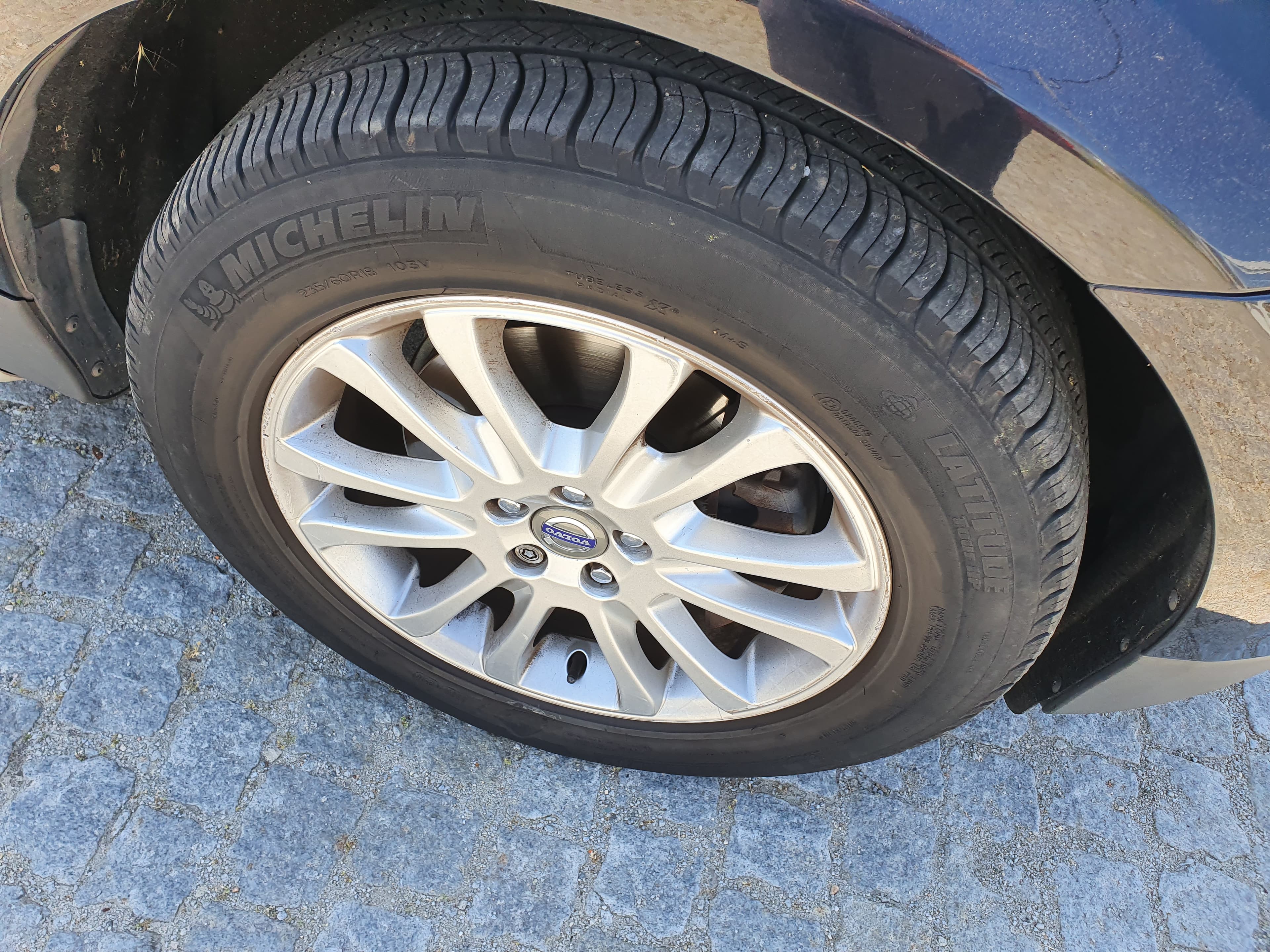 Volvo XC60 · Ano 2009 — imagem 14