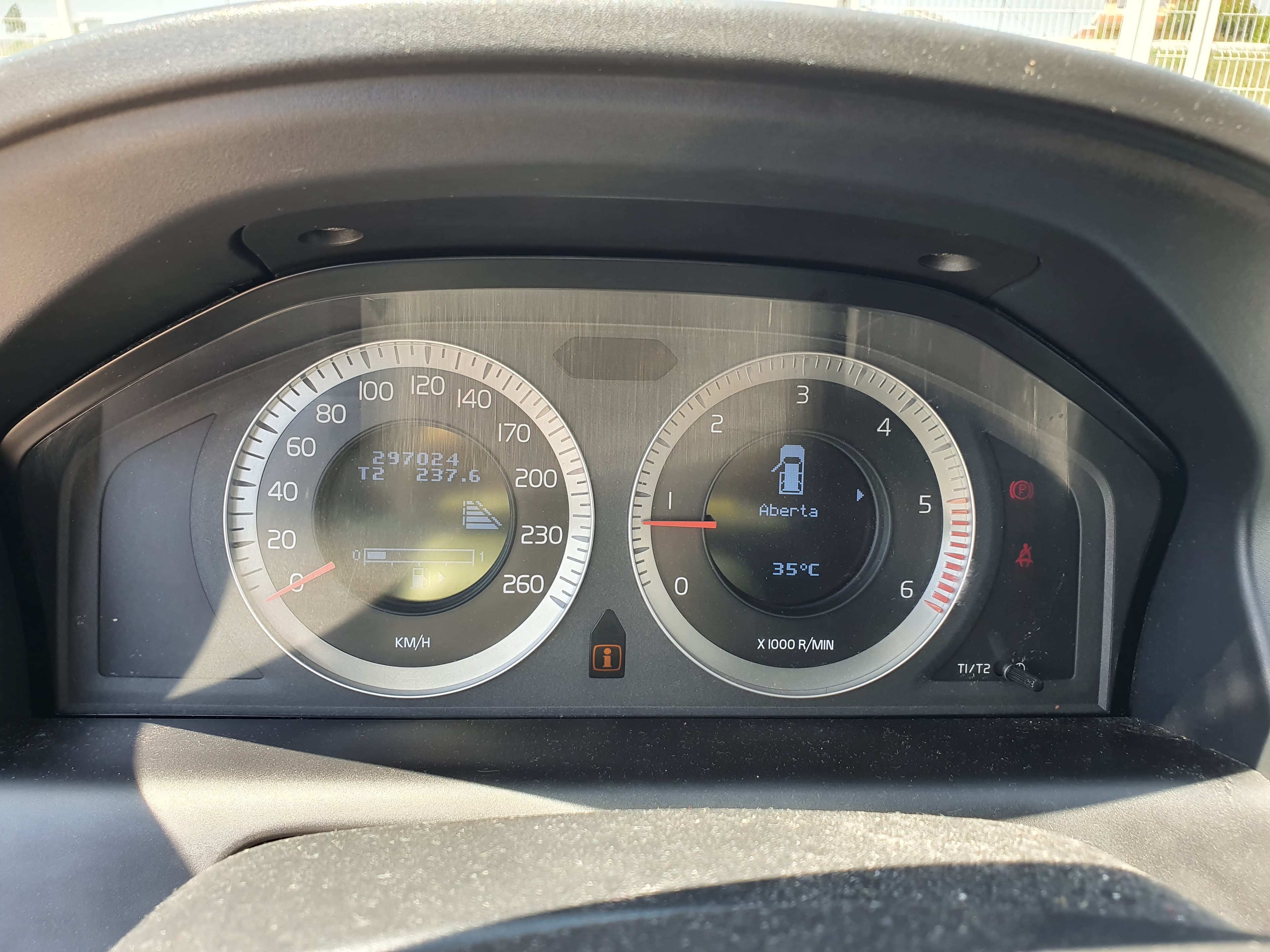 Volvo XC60 · Ano 2009 — imagem 44