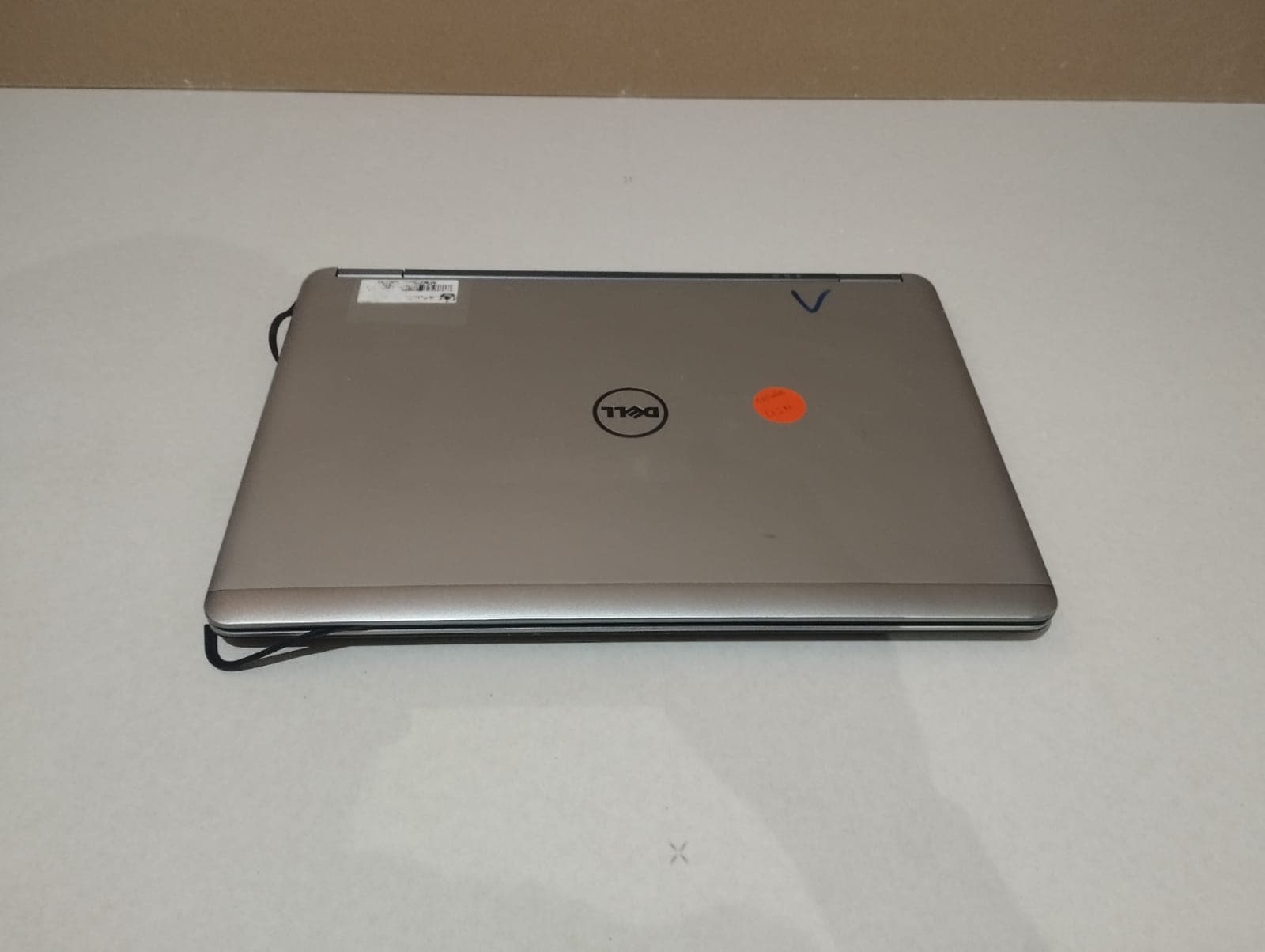 Portátil Dell Latitude E7440 — image 2