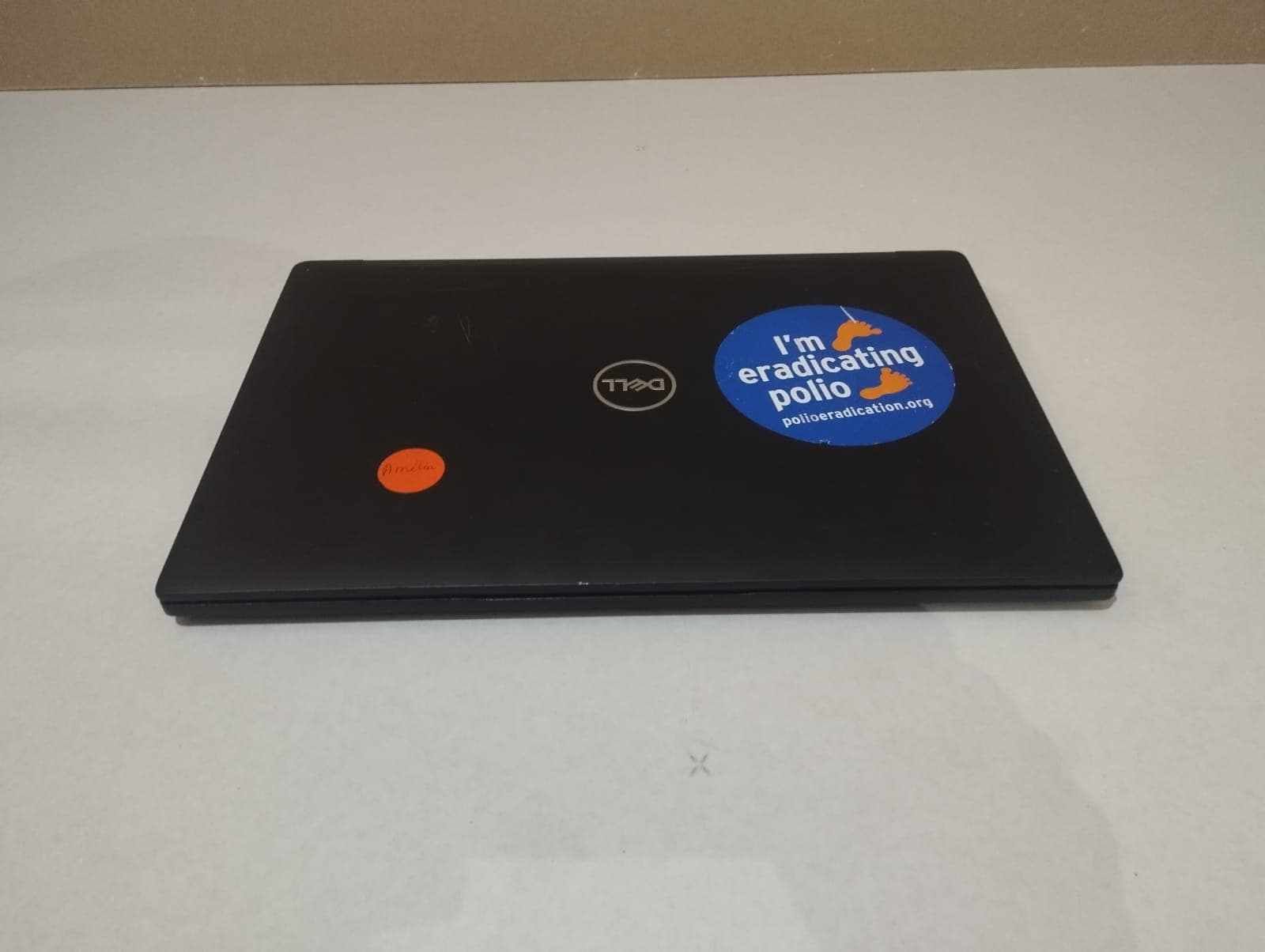 Portátil Dell Latitude 7490 — imagen 2