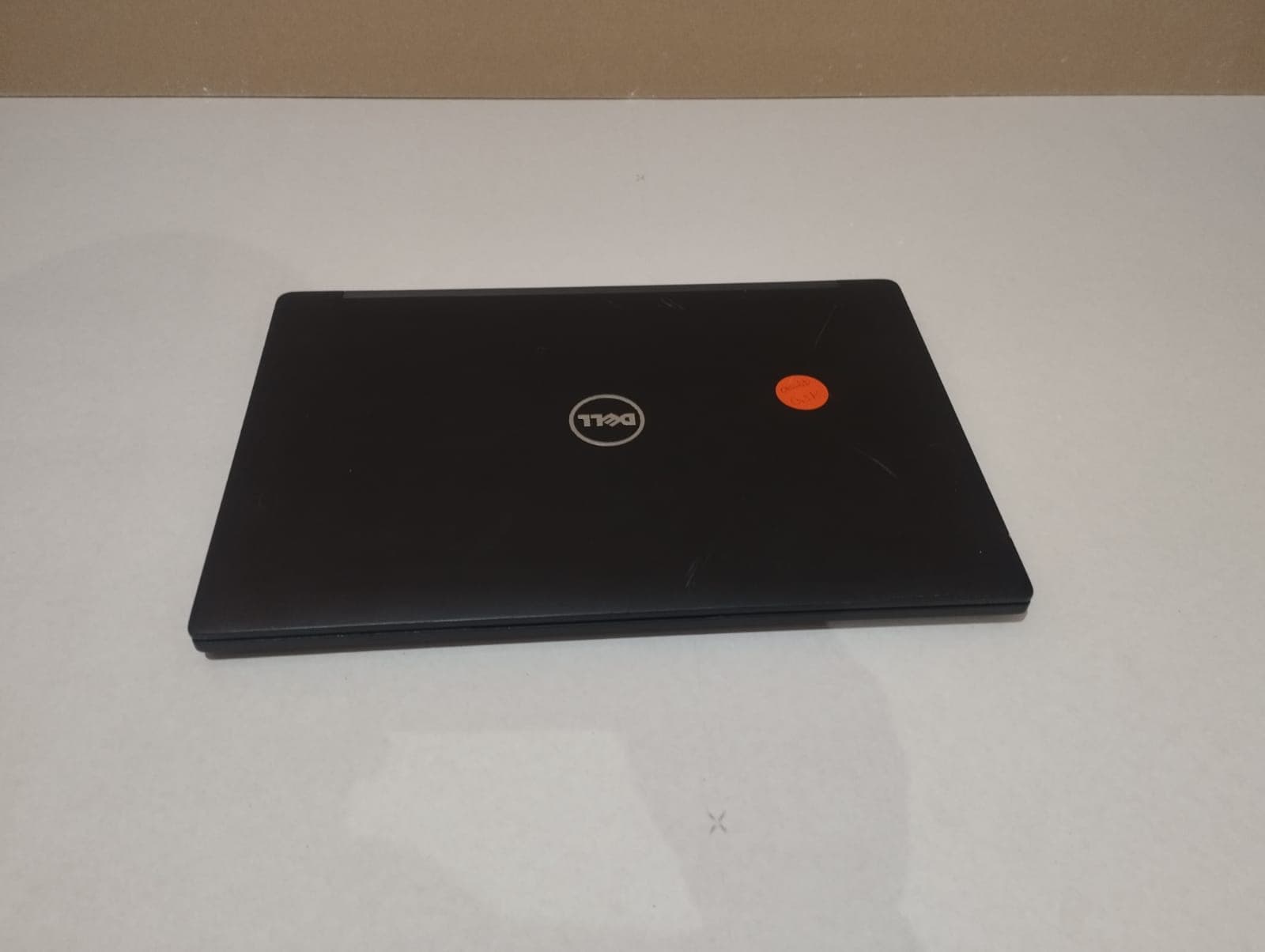 Portátil Dell Latitude 7480 — image 2