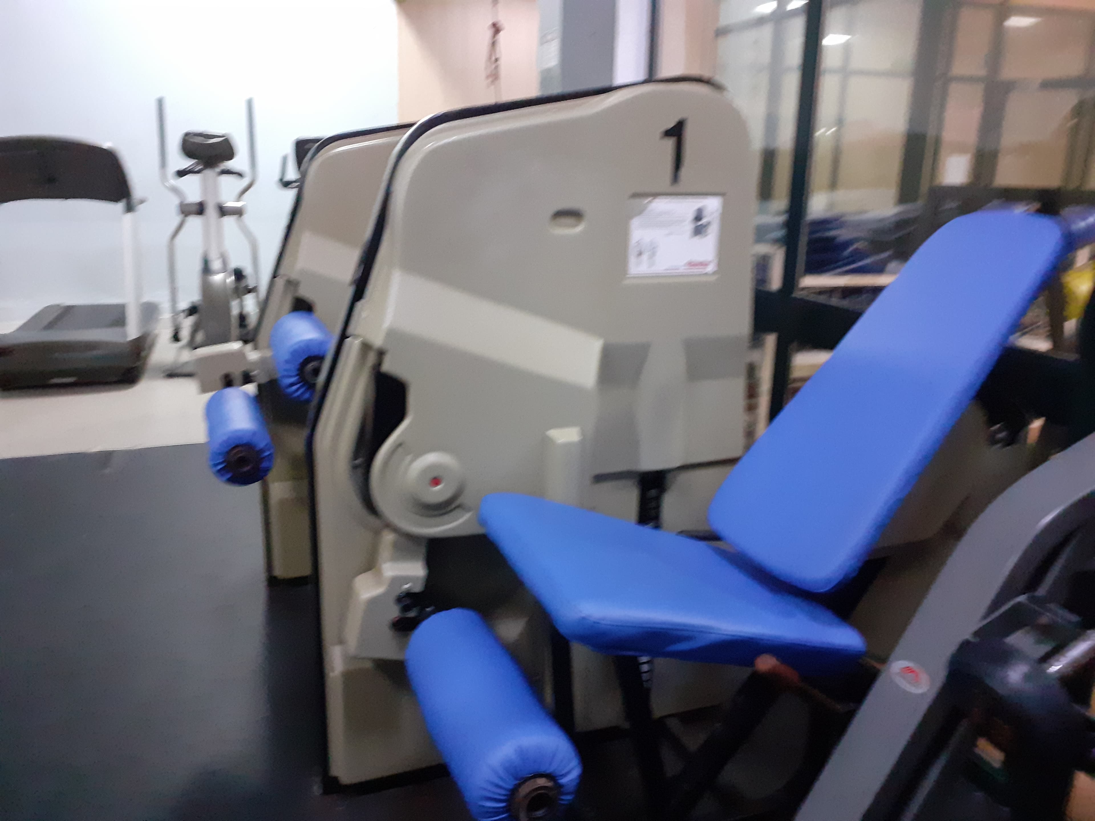 Seated Leg Curl · Leg Extension — imagem 7