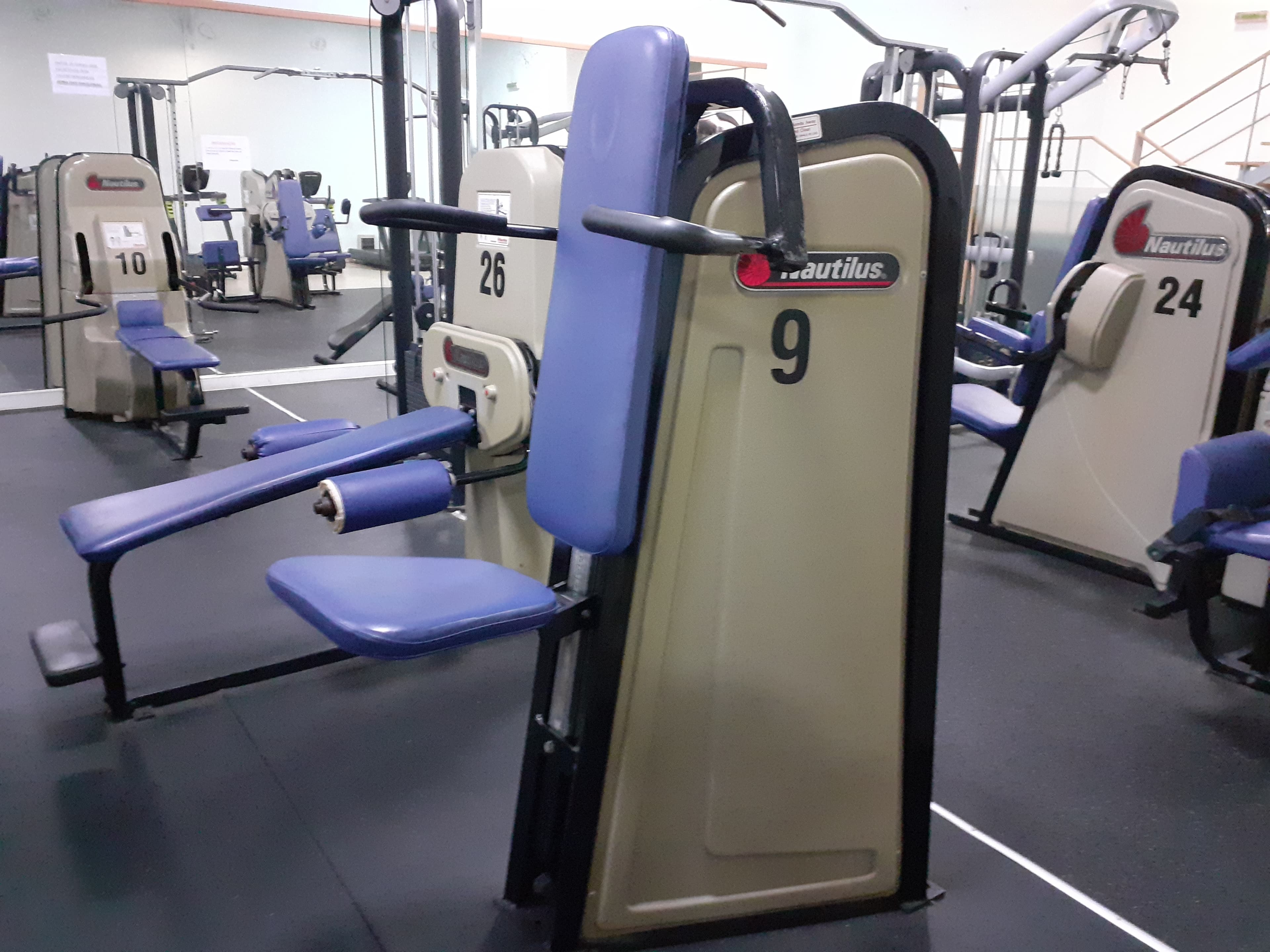Shoulder Press — image 1