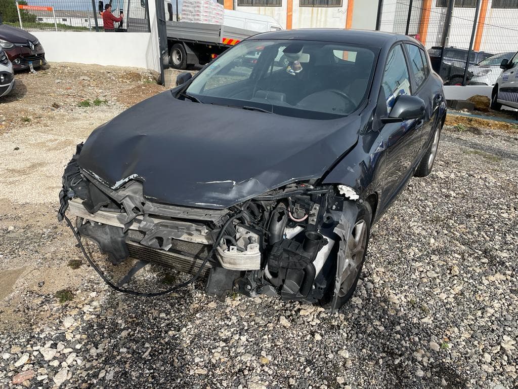 Renault Mégane · Ano 2014 — imagem 1