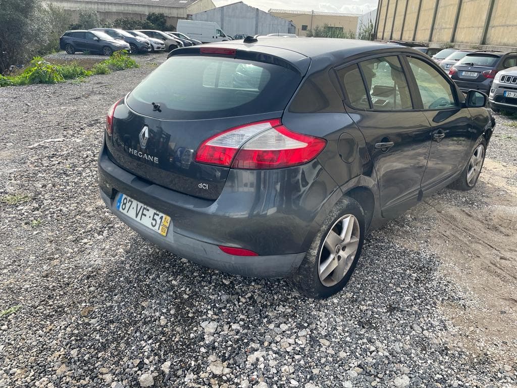 Renault Mégane · Ano 2014 — imagem 3