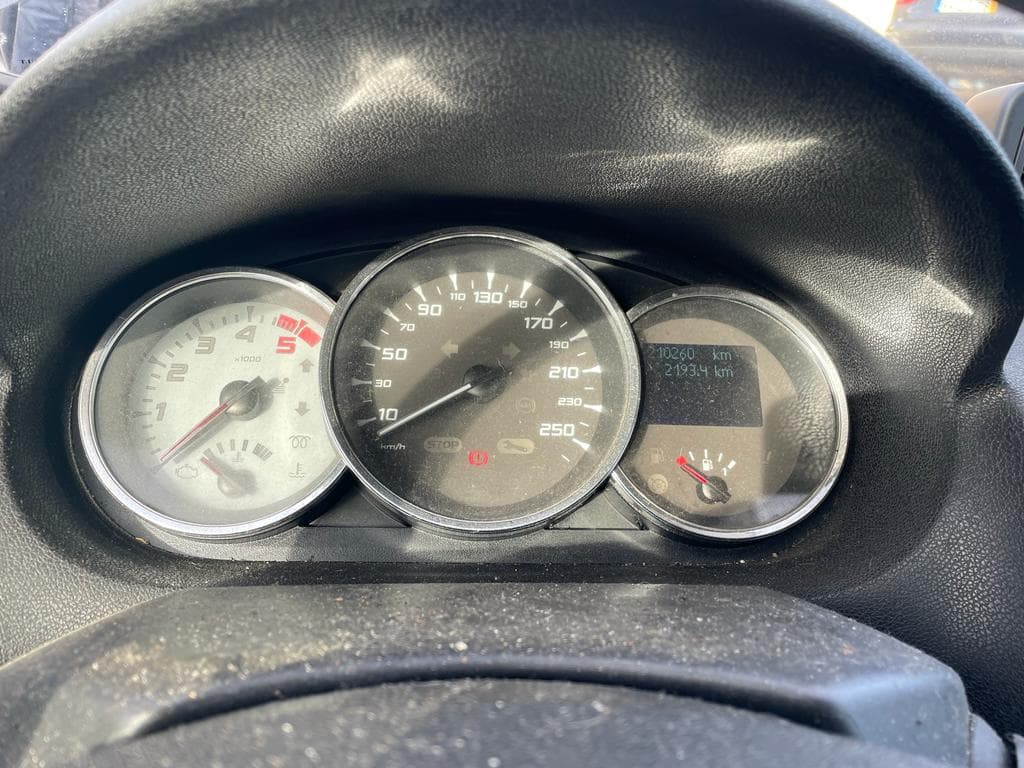 Renault Mégane · Ano 2011 — imagen 4