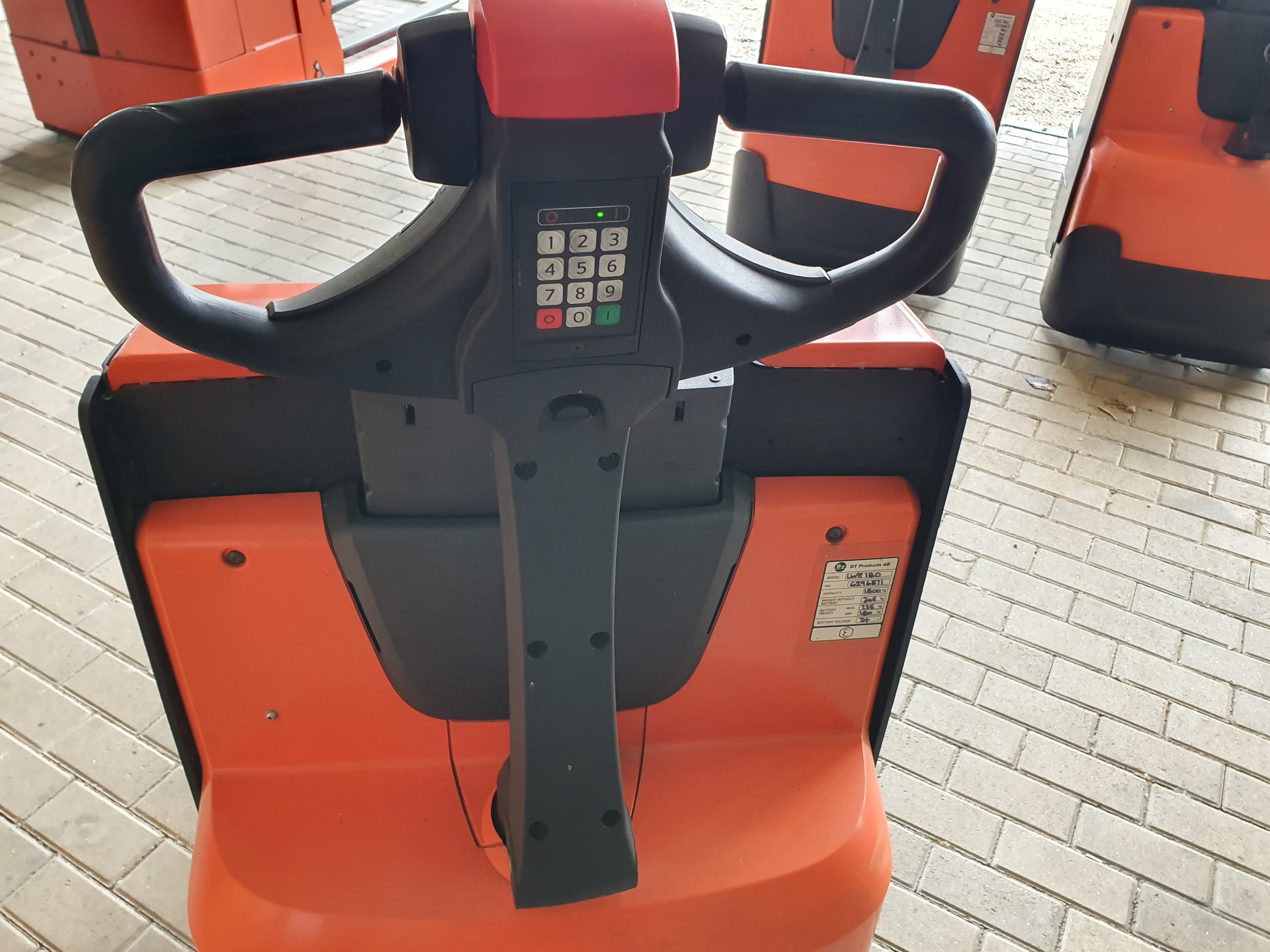 Porta Paletes BT LWE 180 — imagen 6