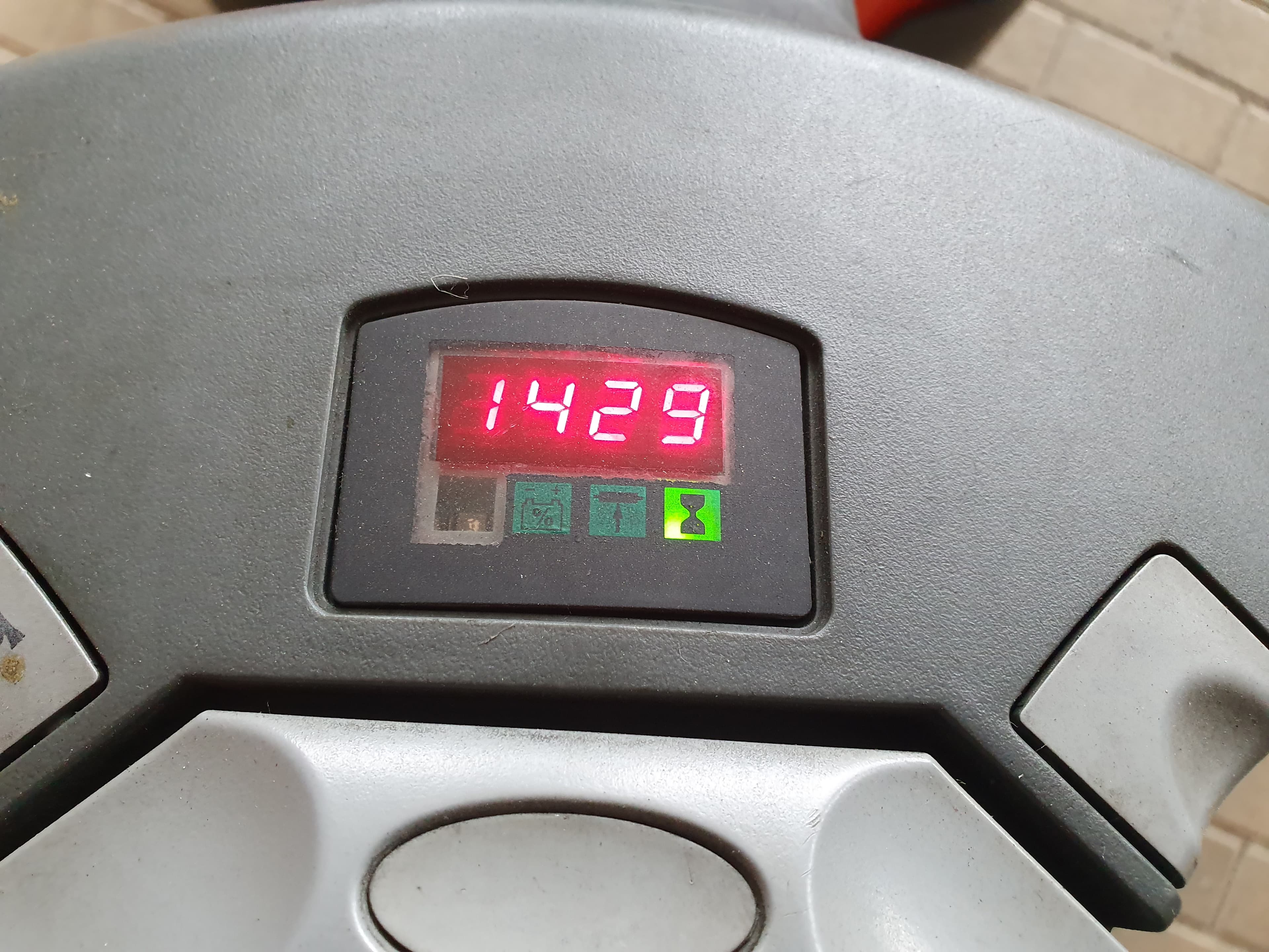 Porta Paletes BT LWE 180 — imagem 8
