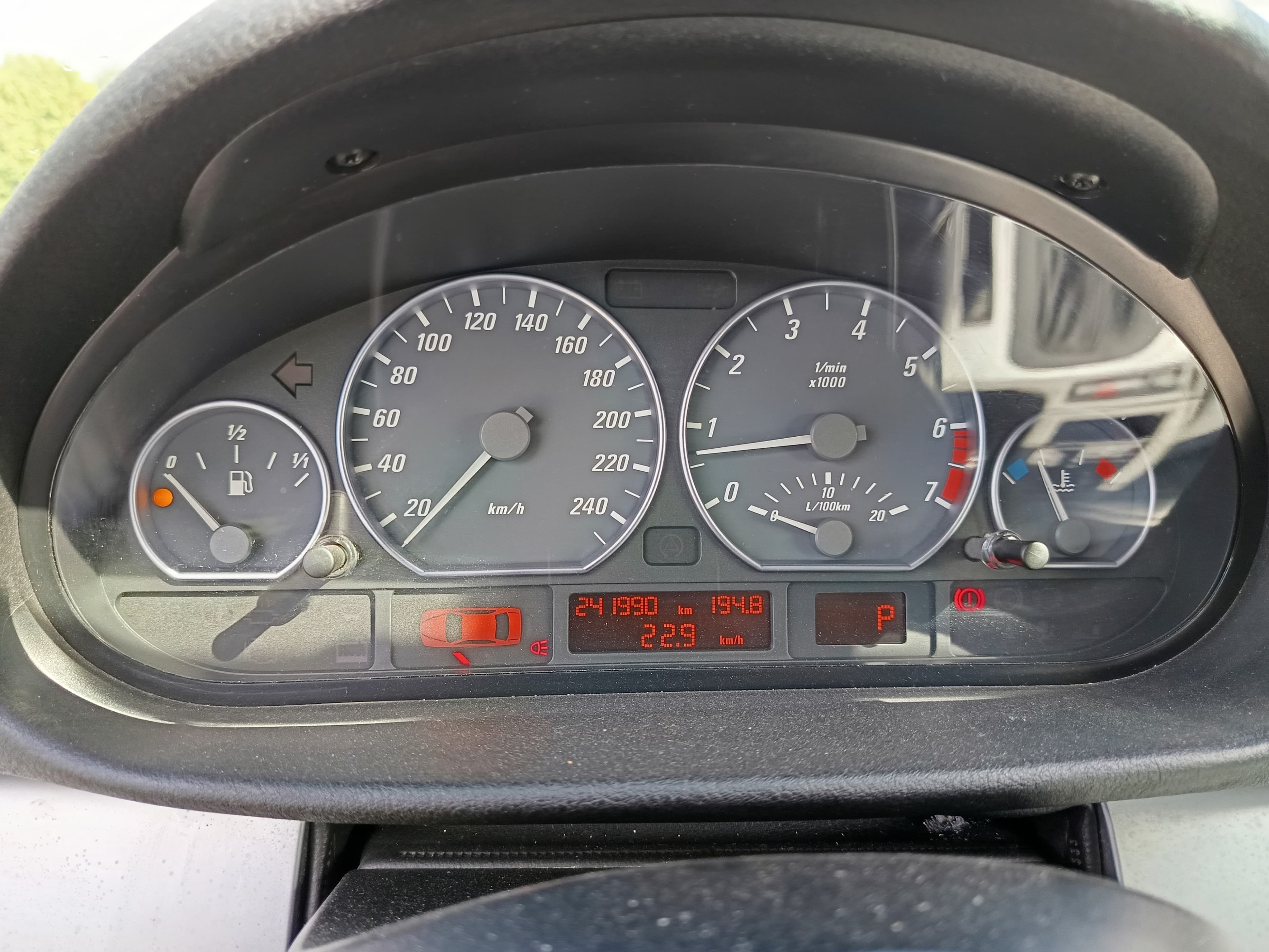 BMW 330 Cabrio · Ano 2000 — image 36