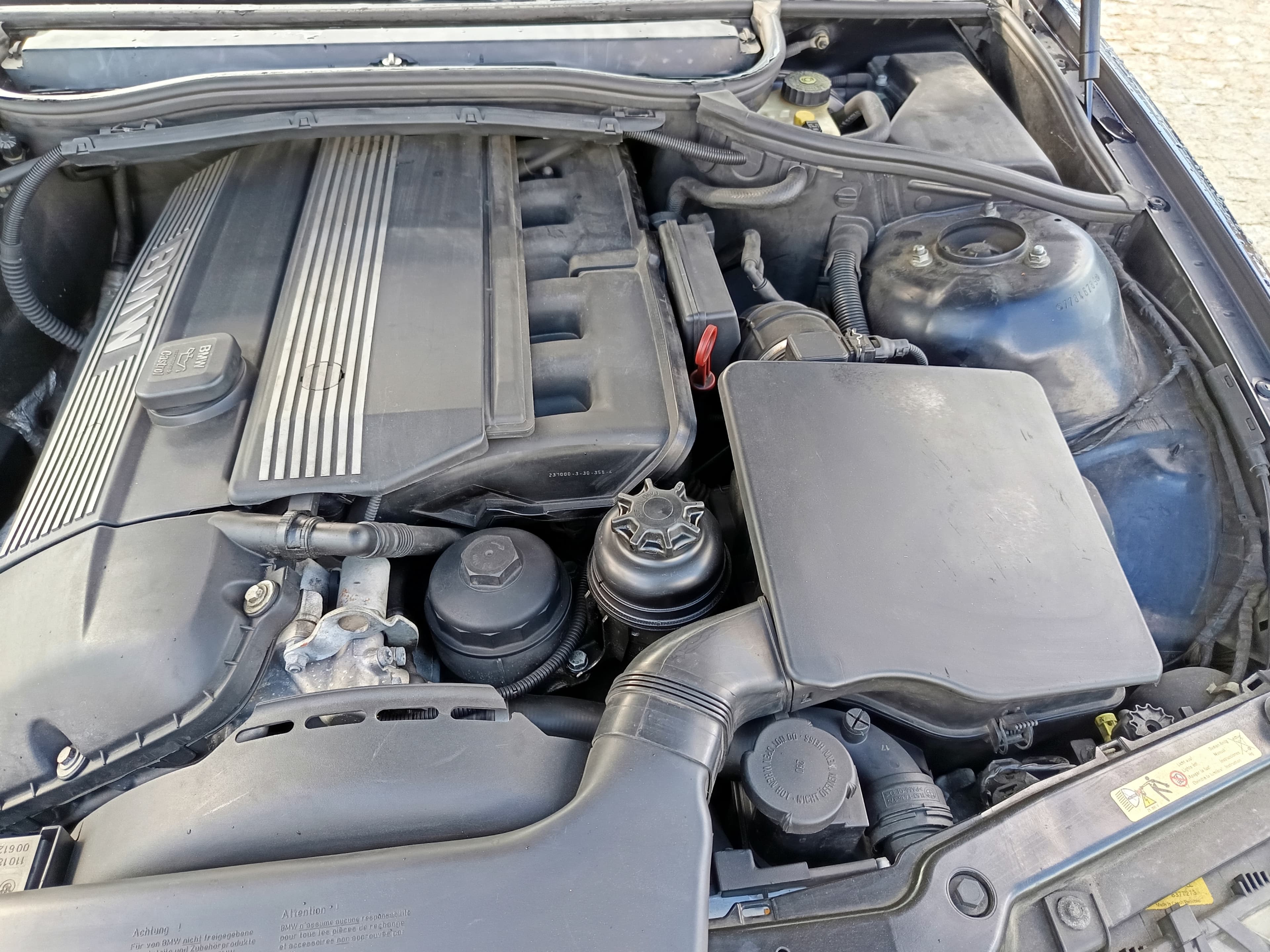 BMW 330 Cabrio · Ano 2000 — image 9