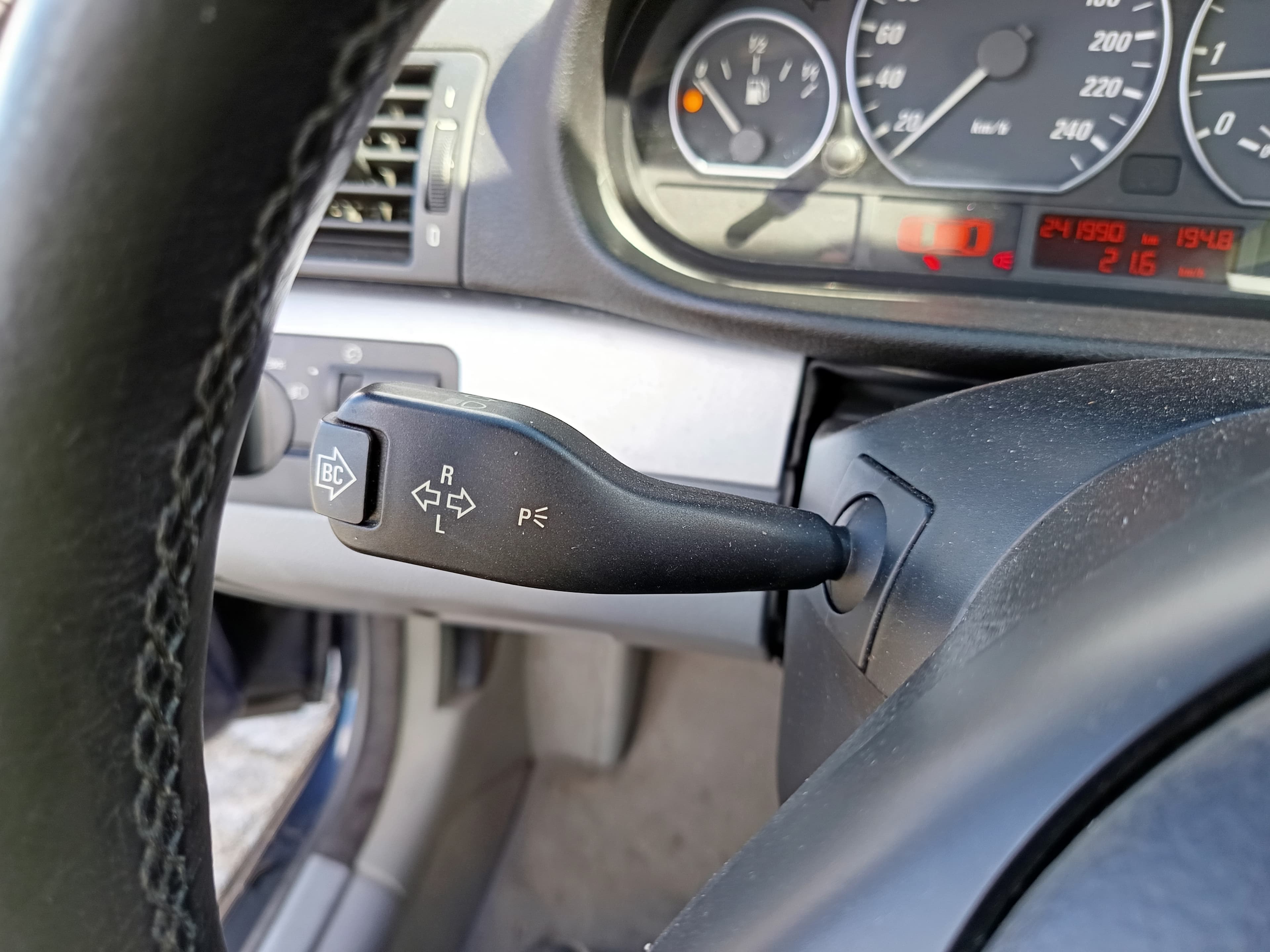 BMW 330 Cabrio · Ano 2000 — image 40