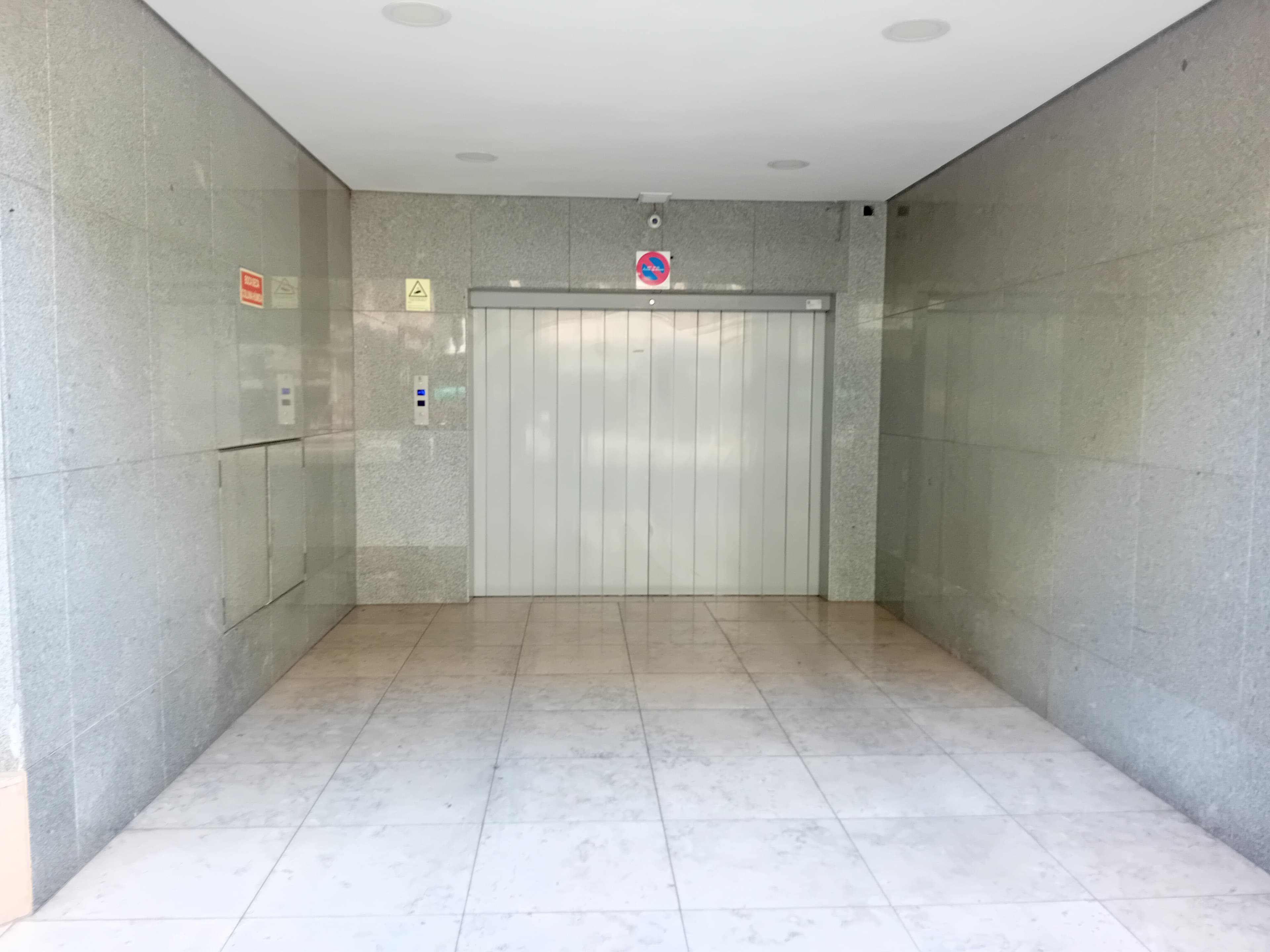 Escritório c/ 2 Lugares de Garagem · Lisboa — imagem 41