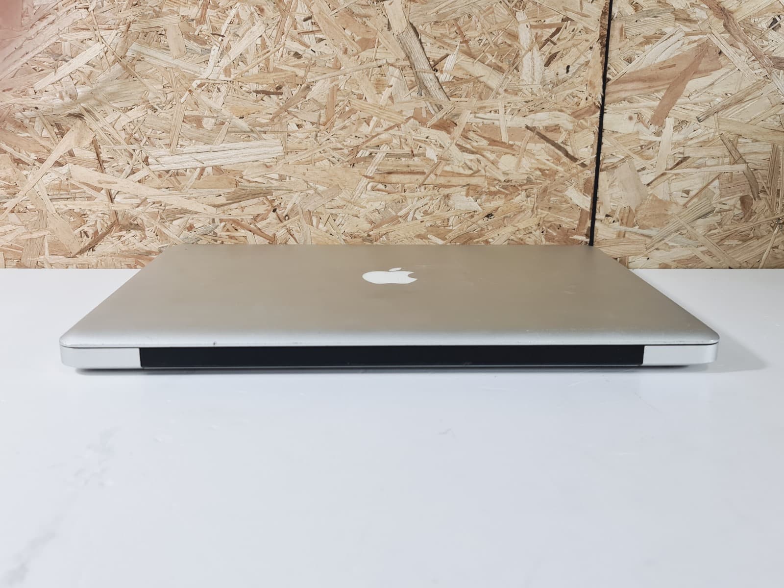 Portátil MacBook Pro — imagem 3