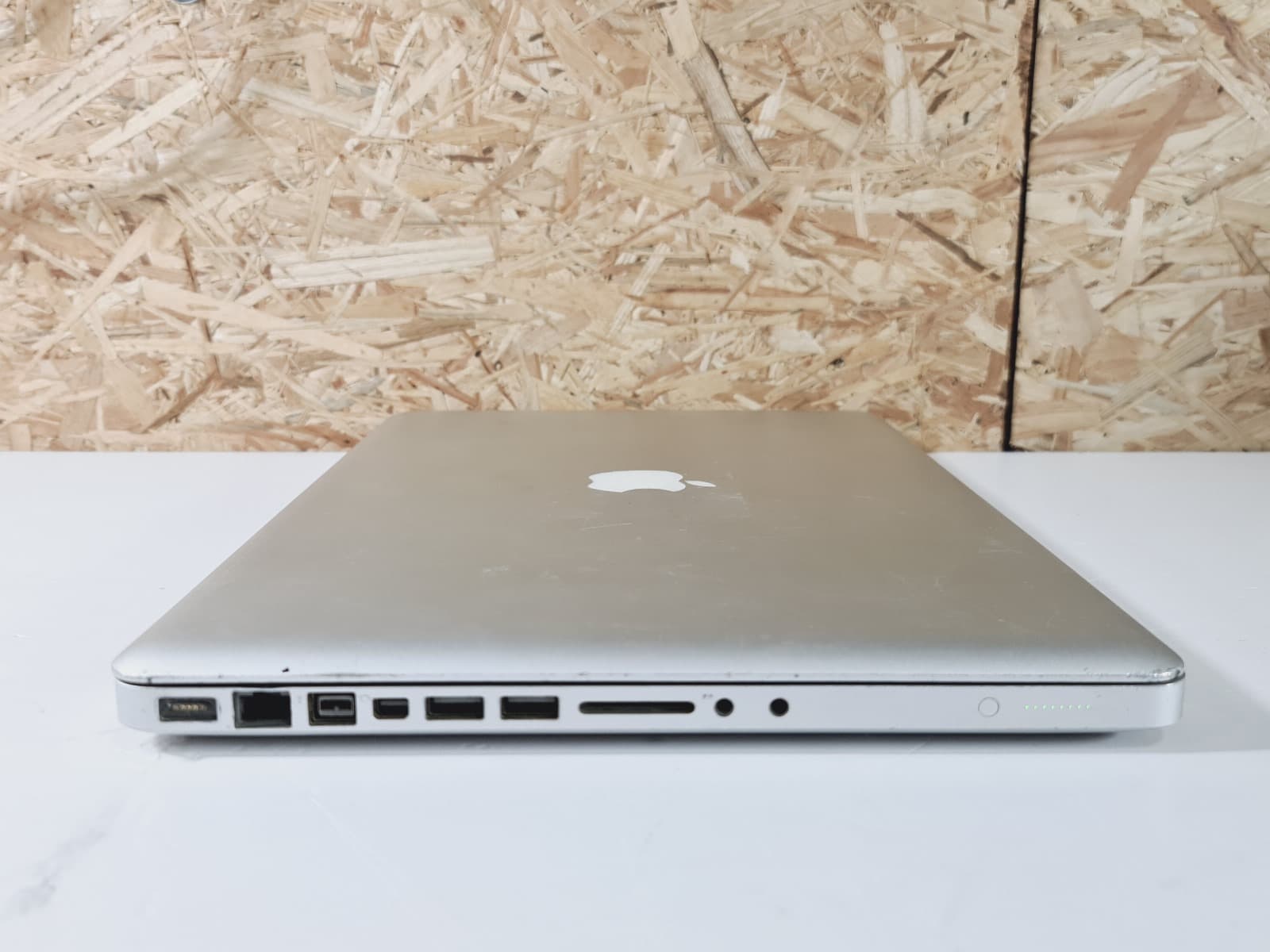 Portátil MacBook Pro — imagem 2