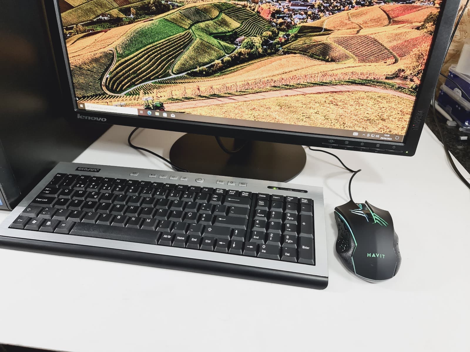 Computador HP WorkStation Z420 — image 2