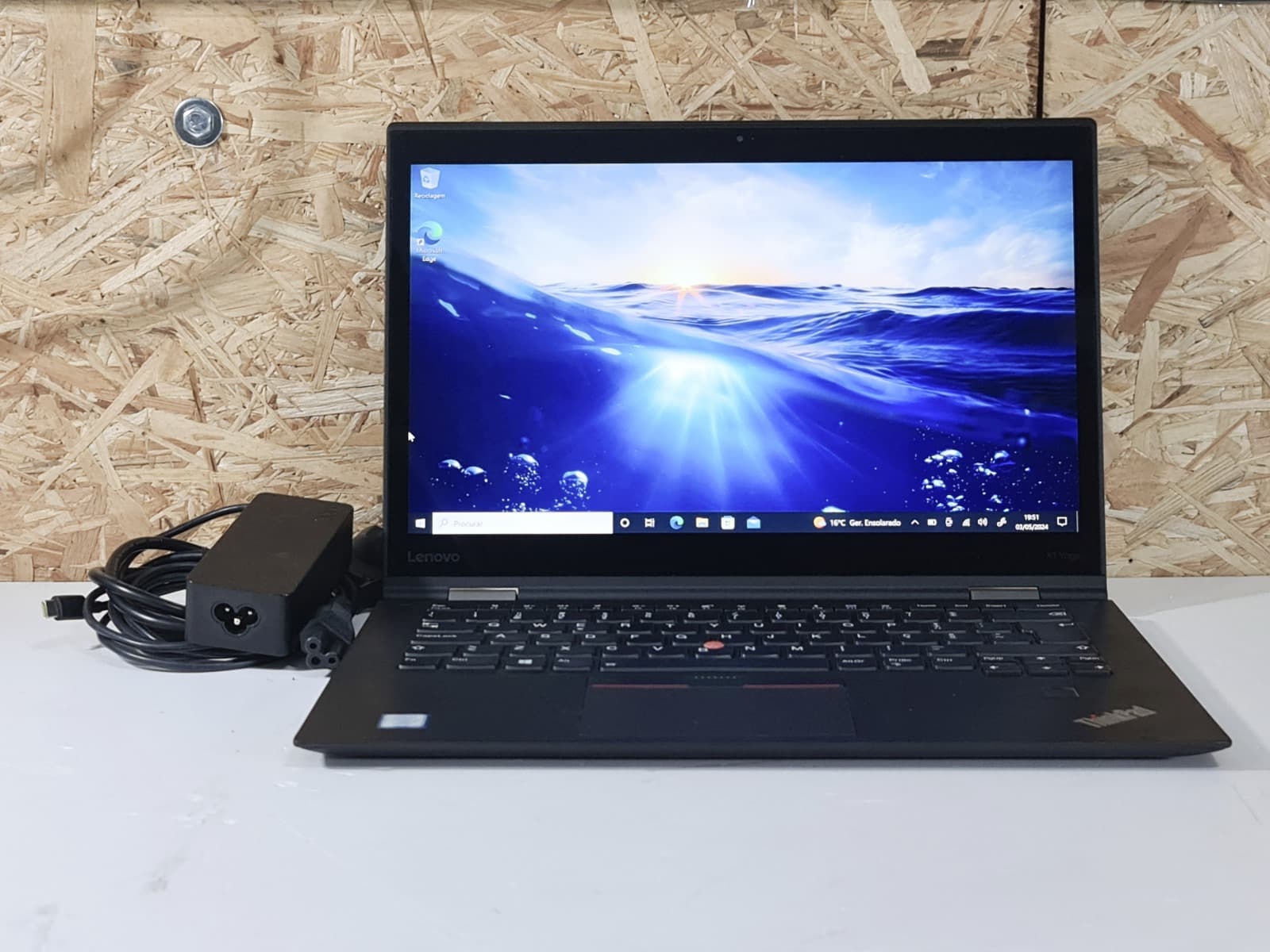Portable Lenovo ThinkPad X1 Yoga — image 1