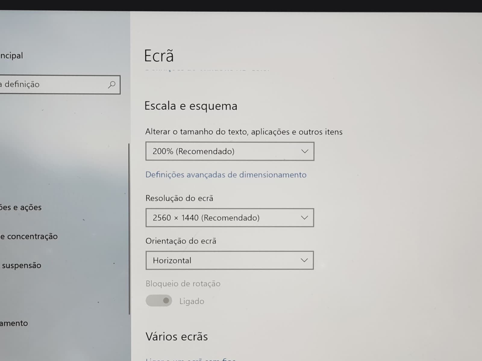 Portable Lenovo ThinkPad X1 Yoga — image 15