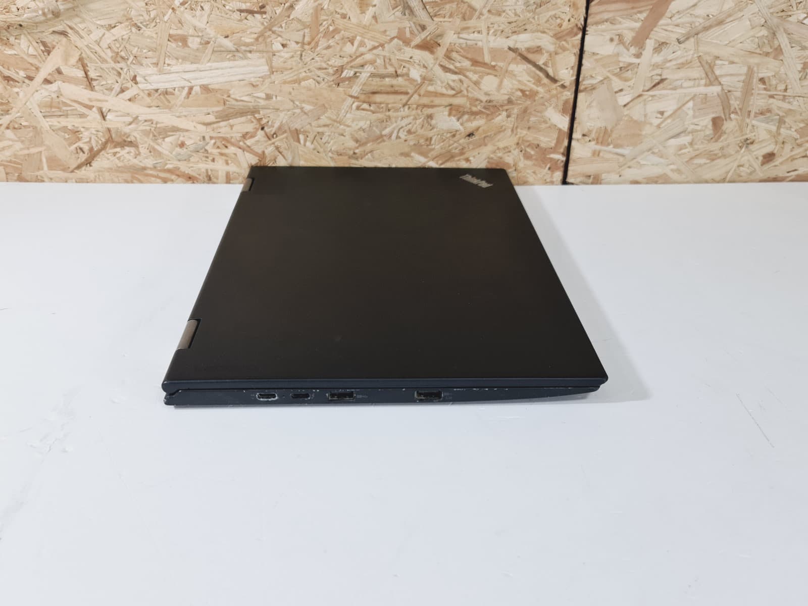 Portable Lenovo ThinkPad X1 Yoga — image 14