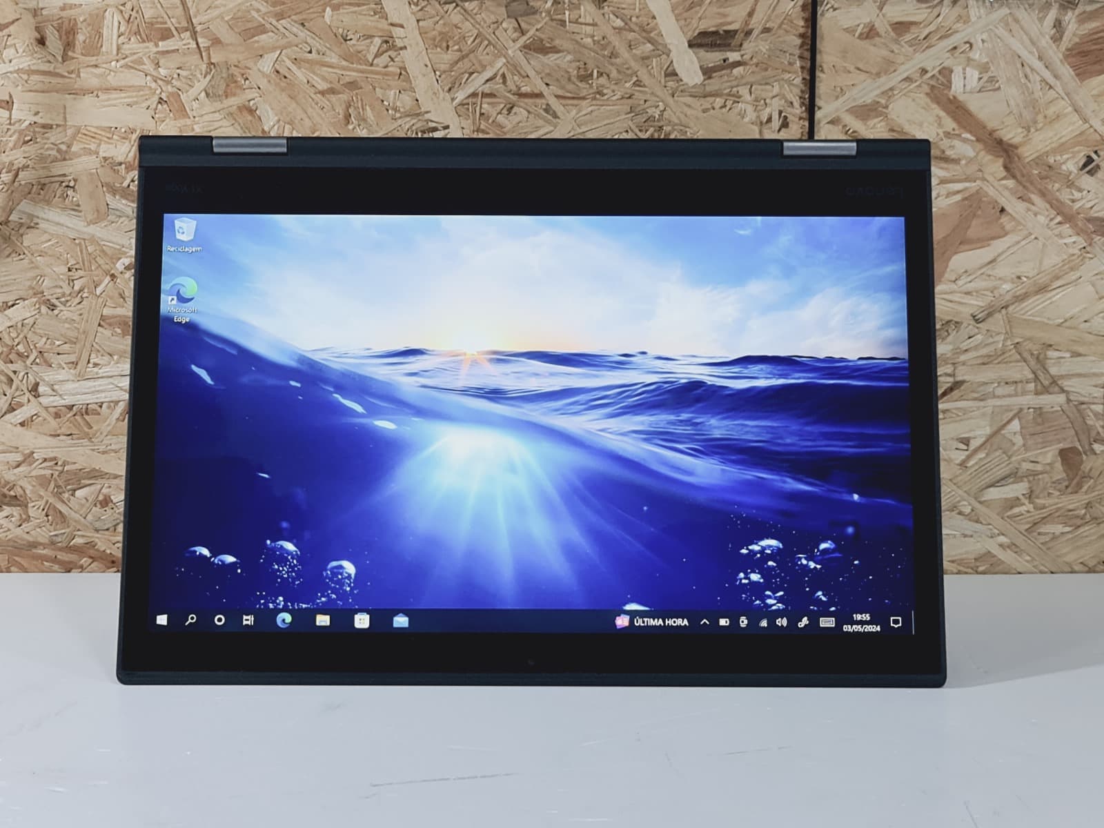 Portable Lenovo ThinkPad X1 Yoga — image 7