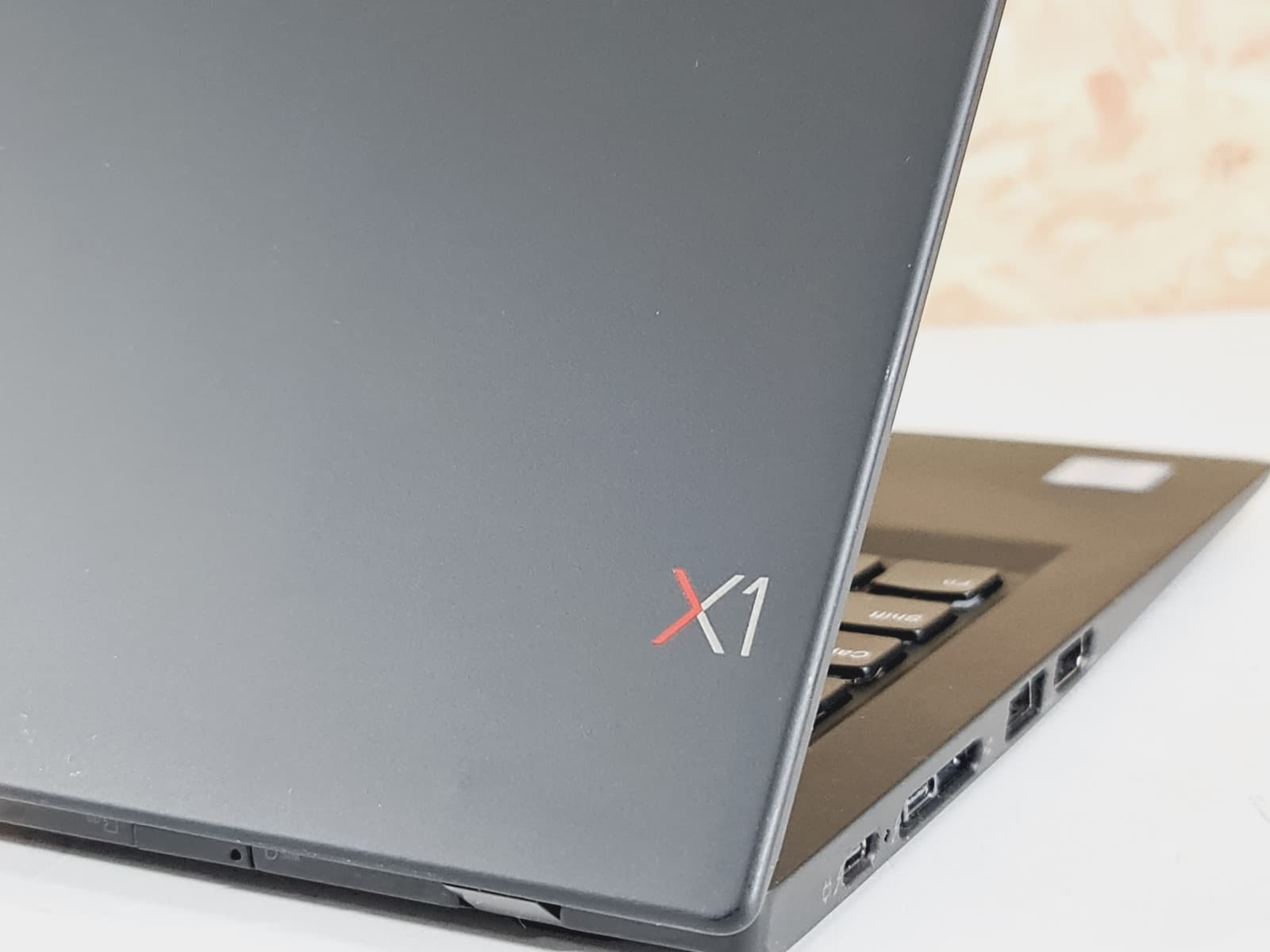 Portátil Lenovo ThinkPad X1 Carbon de 6ª Geração — imagen 6