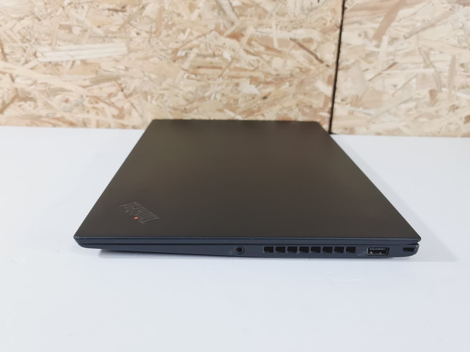 Portátil Lenovo ThinkPad X1 Carbon de 6ª Geração — imagen 3