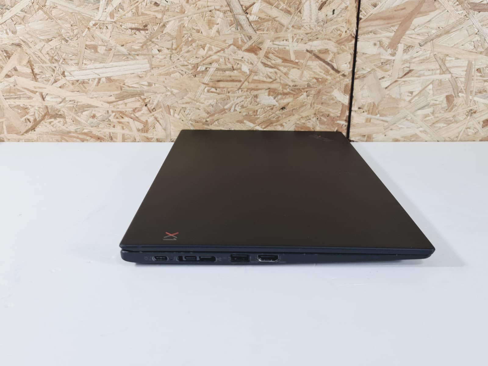 Portátil Lenovo ThinkPad X1 Carbon de 6ª Geração — imagen 4