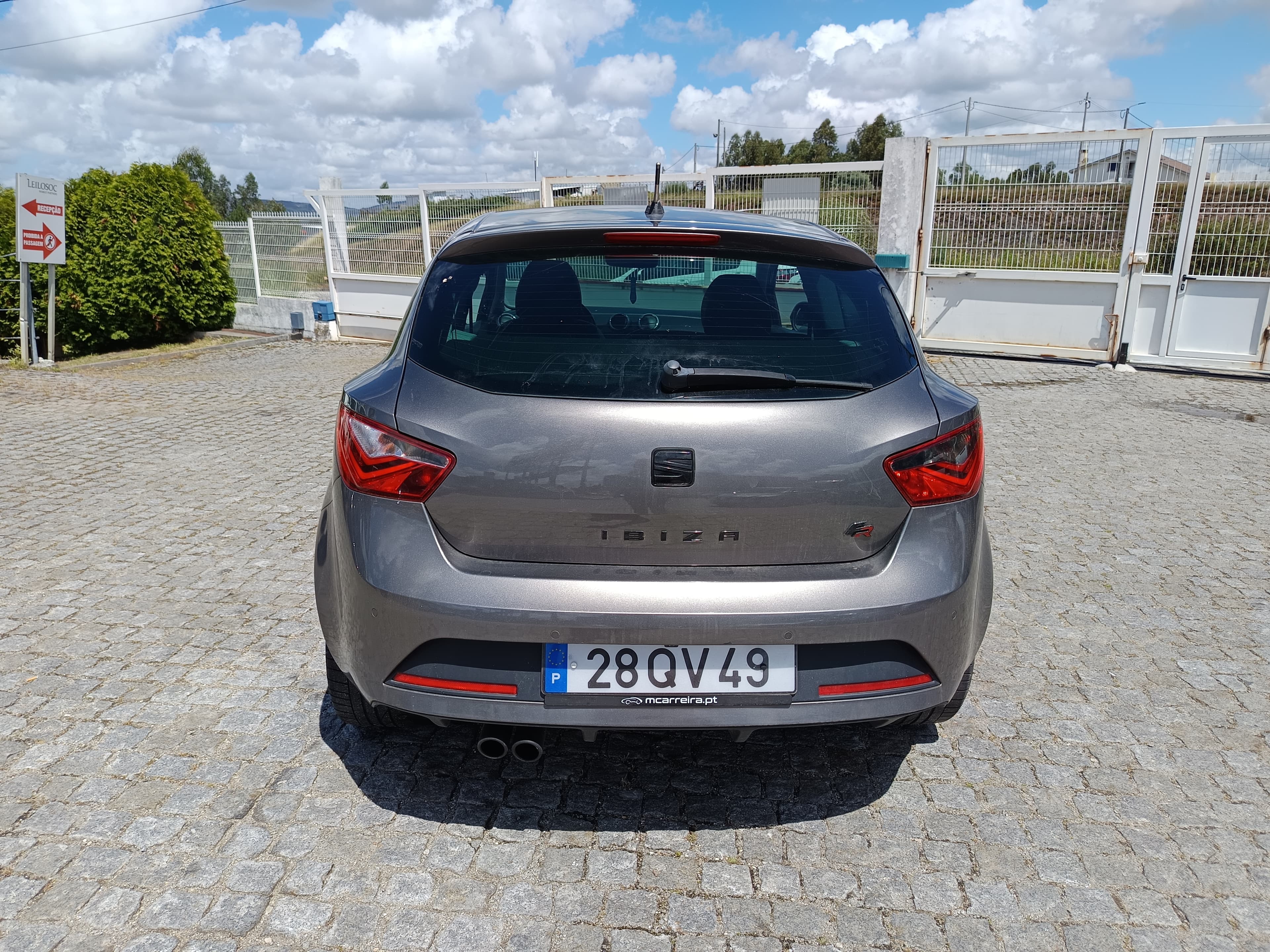 Seat Ibiza 1.4 TDI · Ano 2016 — image 5