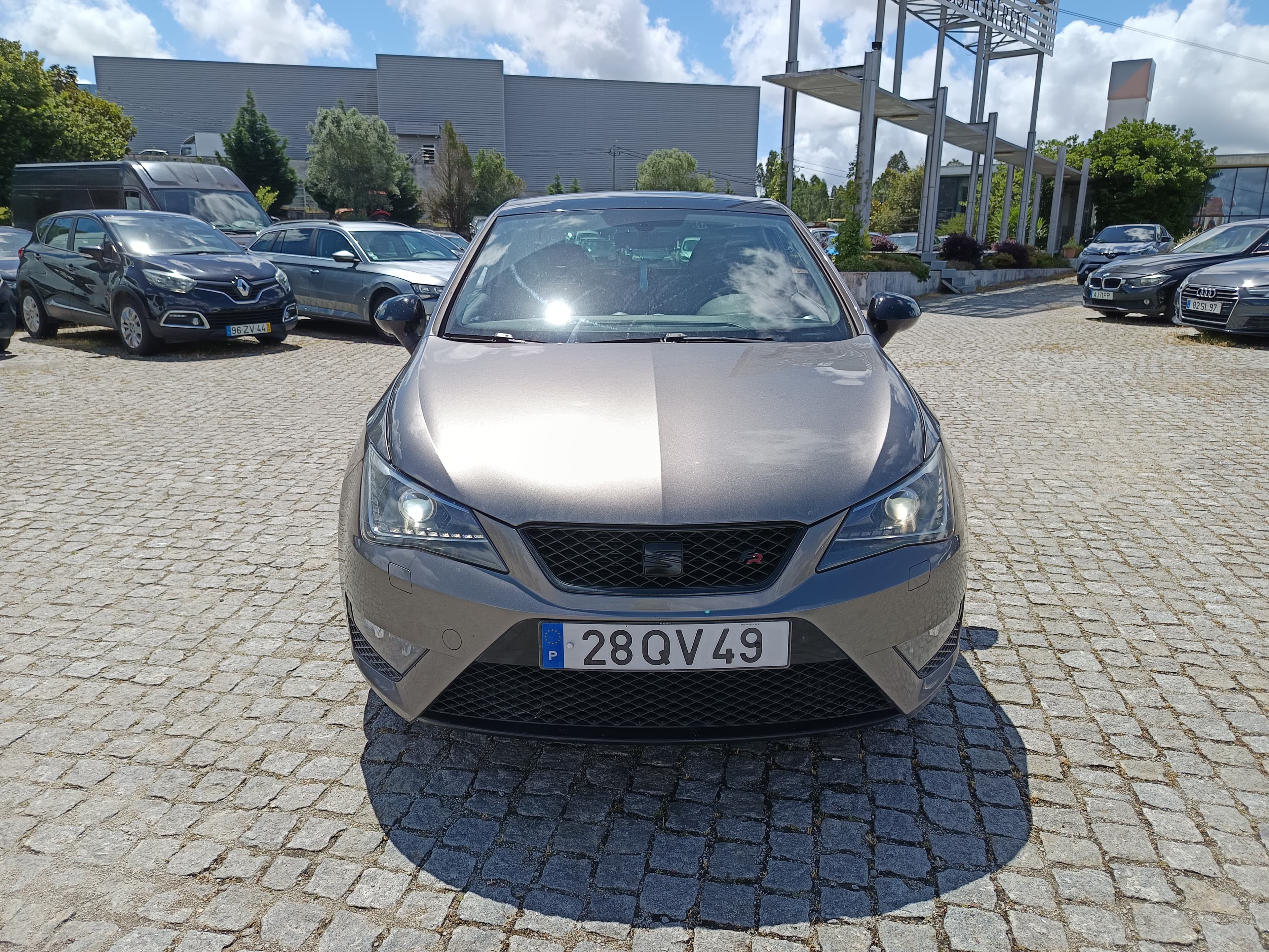 Seat Ibiza 1.4 TDI · Ano 2016 — image 2