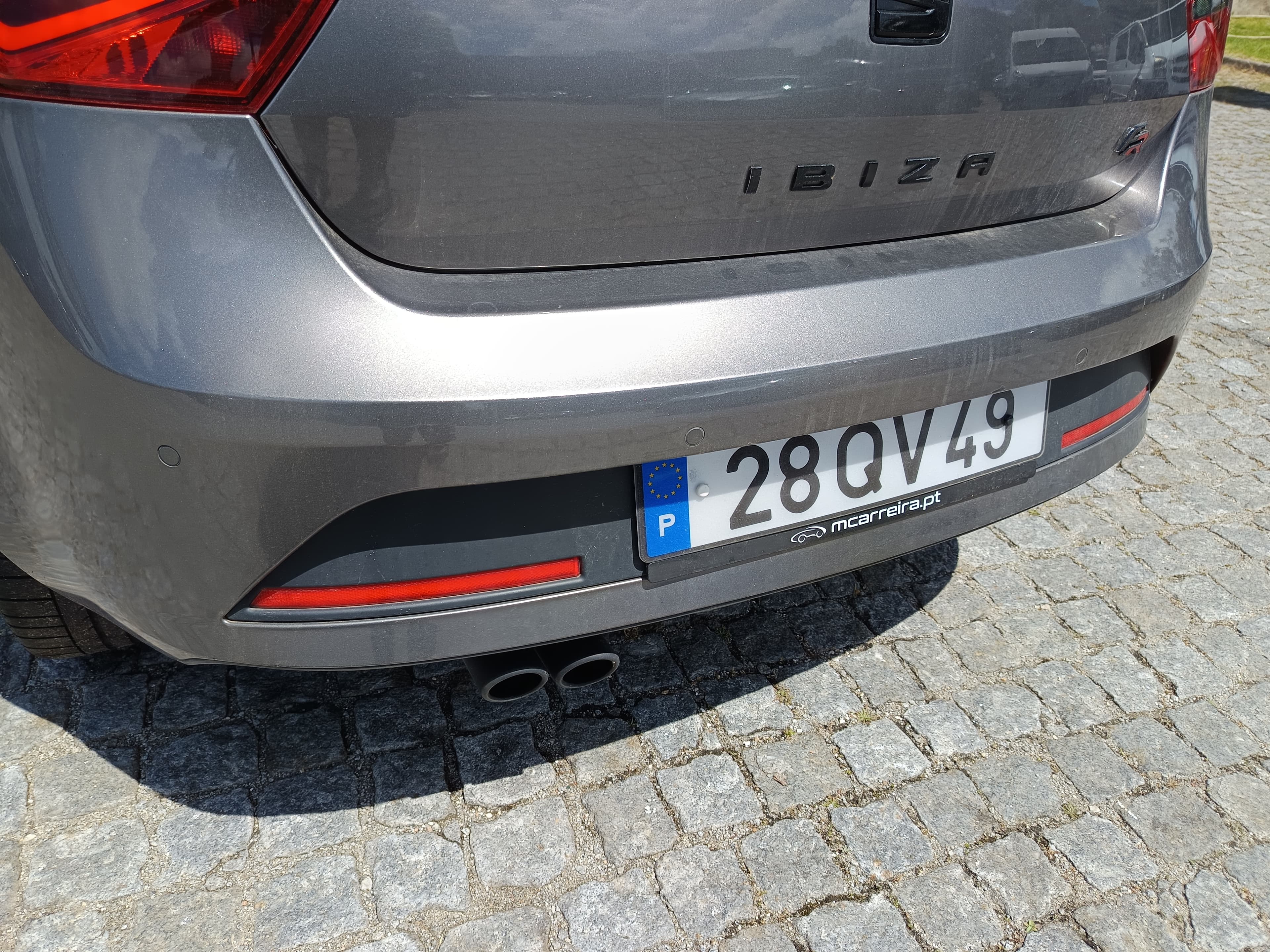 Seat Ibiza 1.4 TDI · Ano 2016 — image 8
