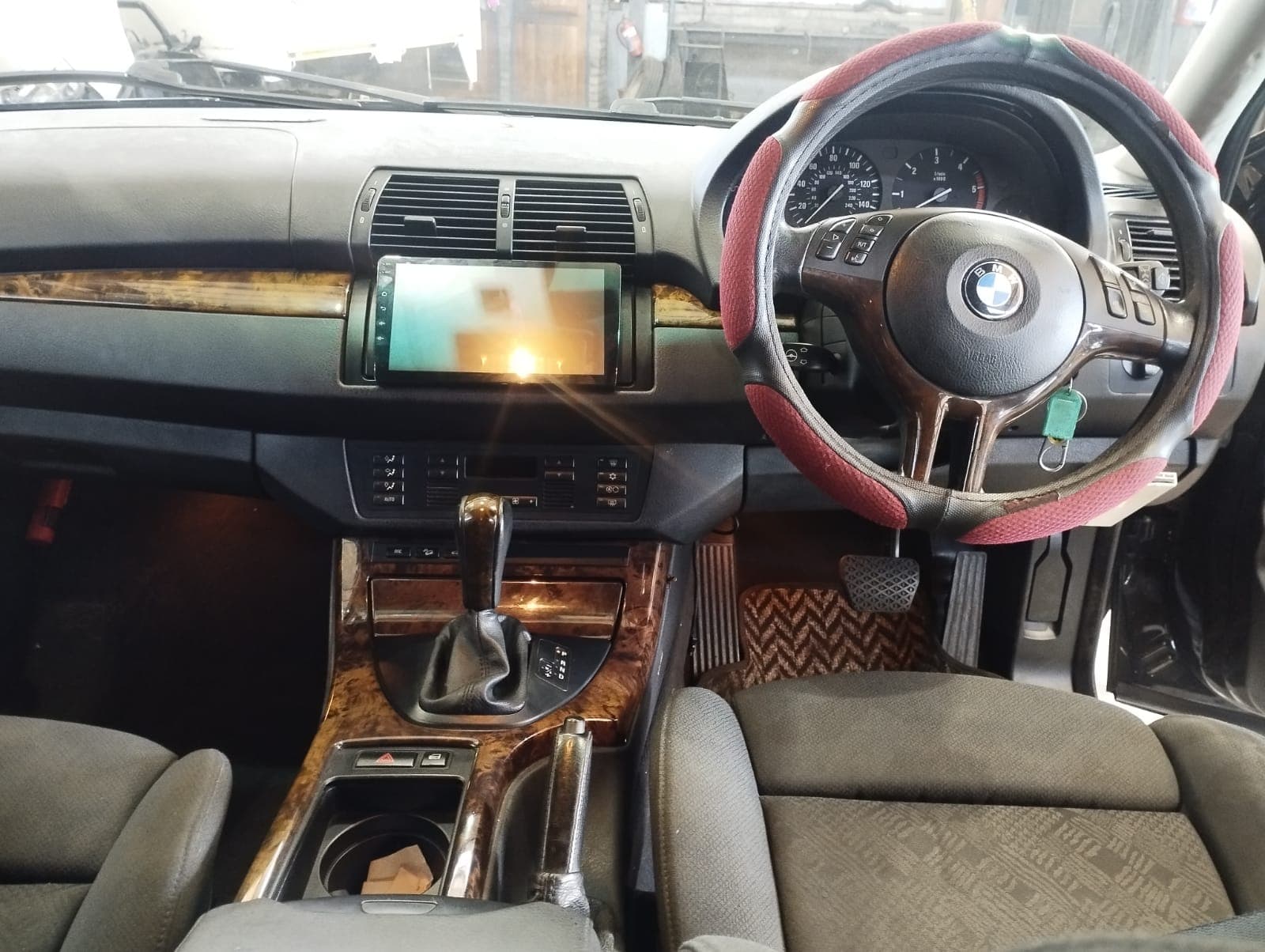 BMW X5 · Ano 2005 — imagen 13