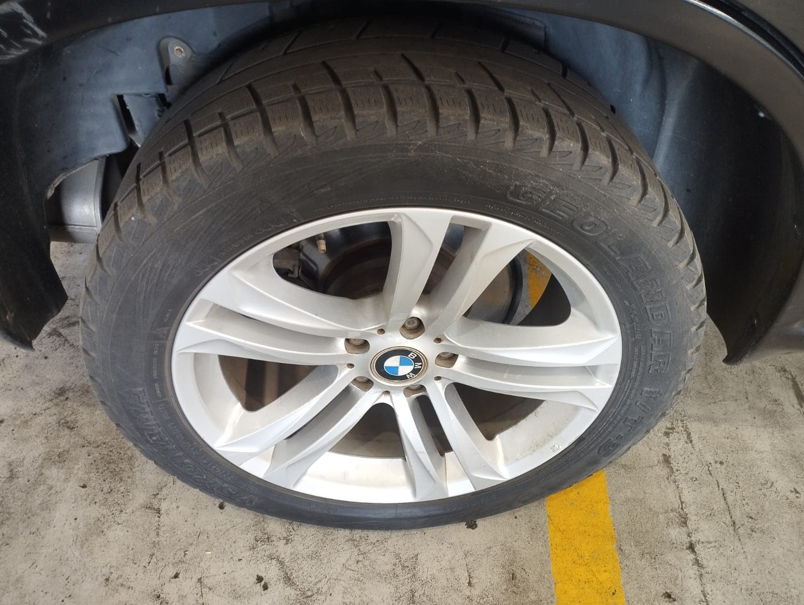 BMW X5 · Ano 2005 — imagen 19