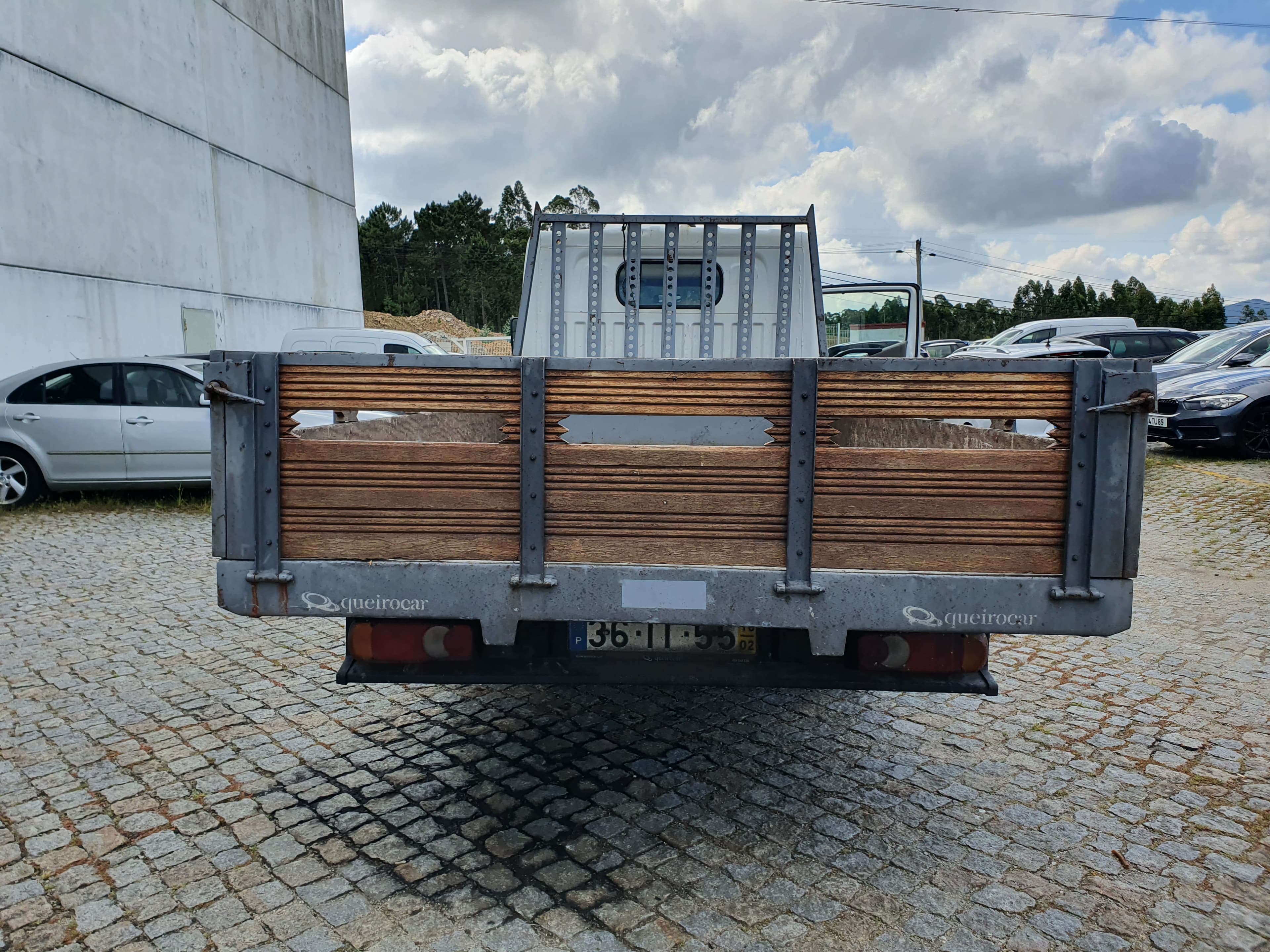 Nissan Cabstar 35.13 · Ano 2010 — imagen 6