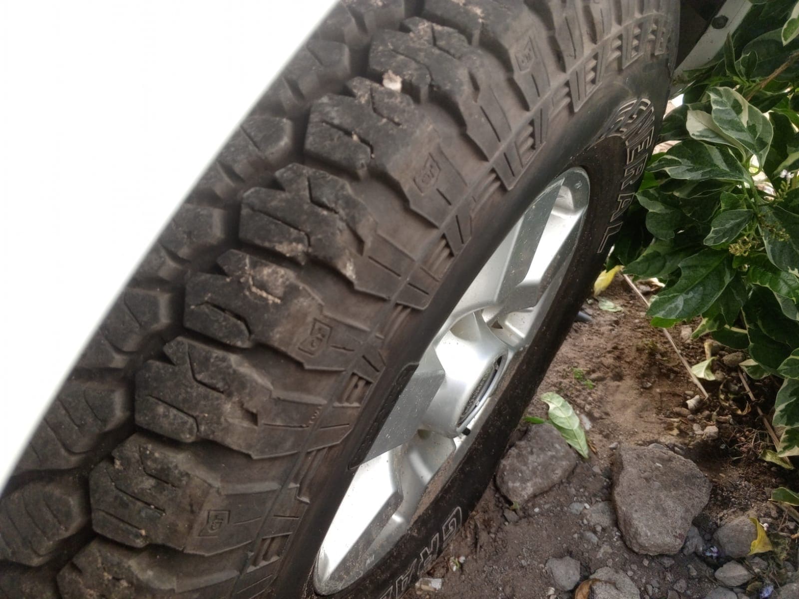 Nissan NP300 Hardbody · Ano 2013 — imagen 12