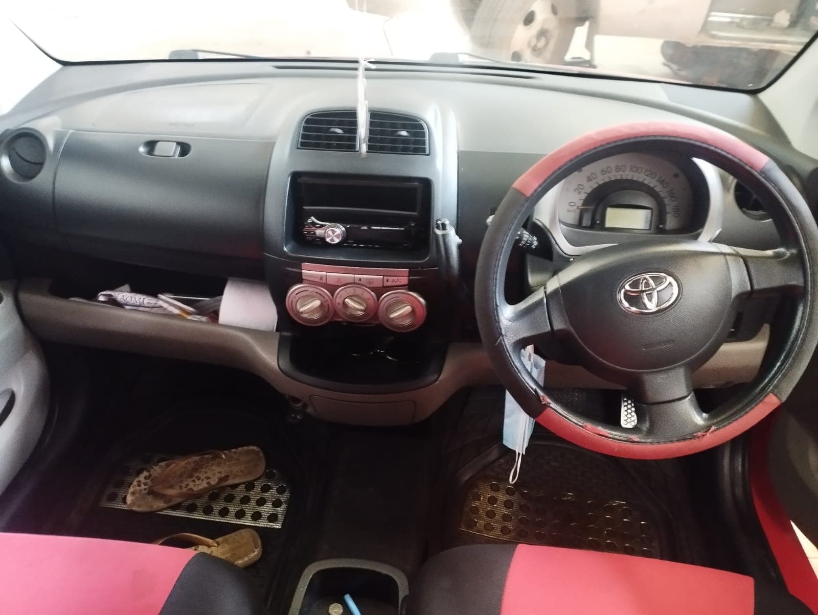 Toyota Passo · Ano 2005 — imagem 9