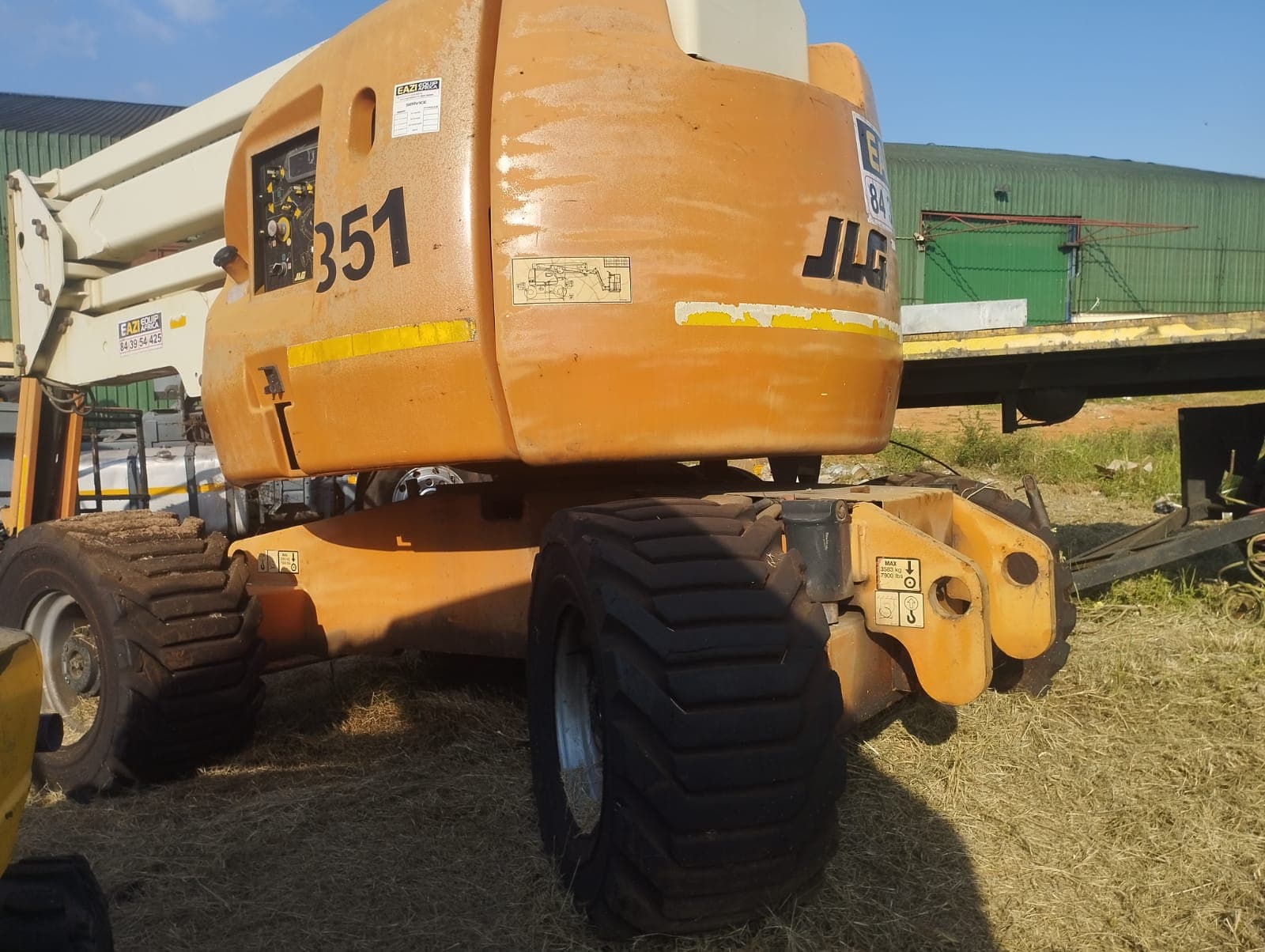 Elevador JLG 450AJ · Ano 2009 — imagem 2