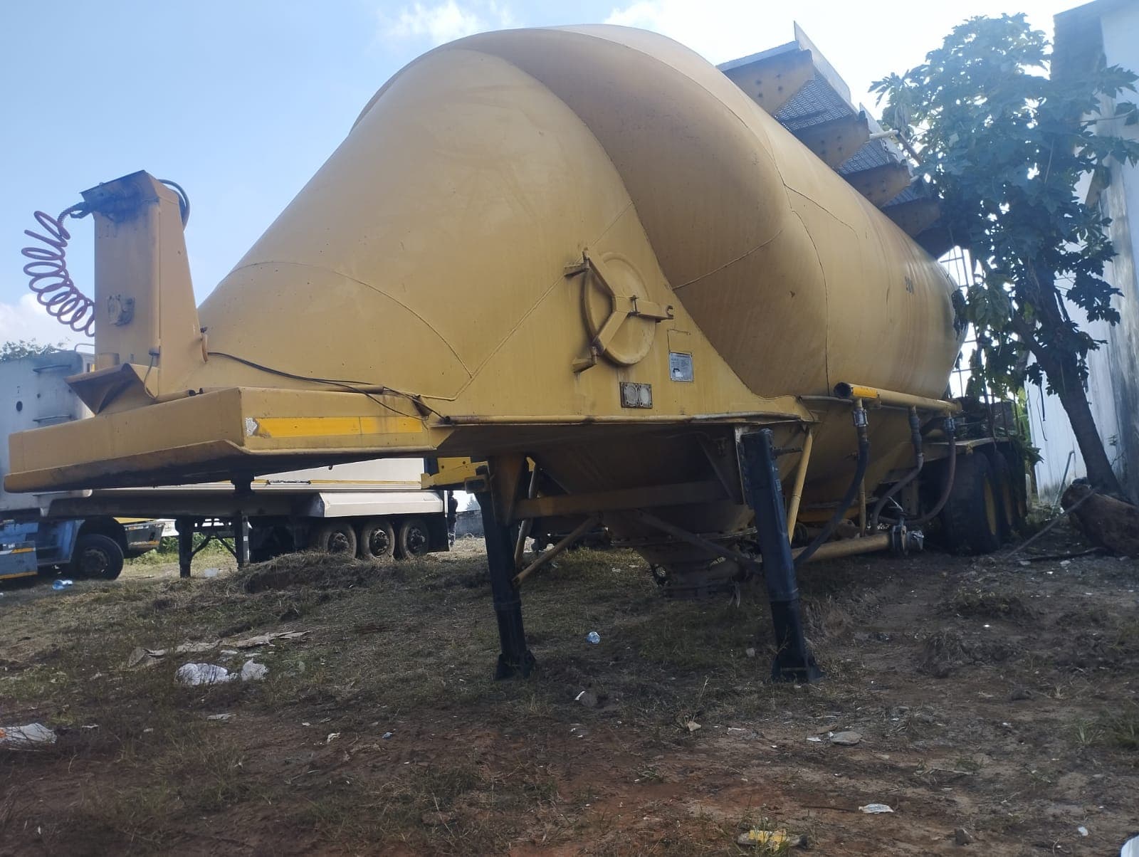 Silo Duncanmec Spitzer 518001 · Ano 2006