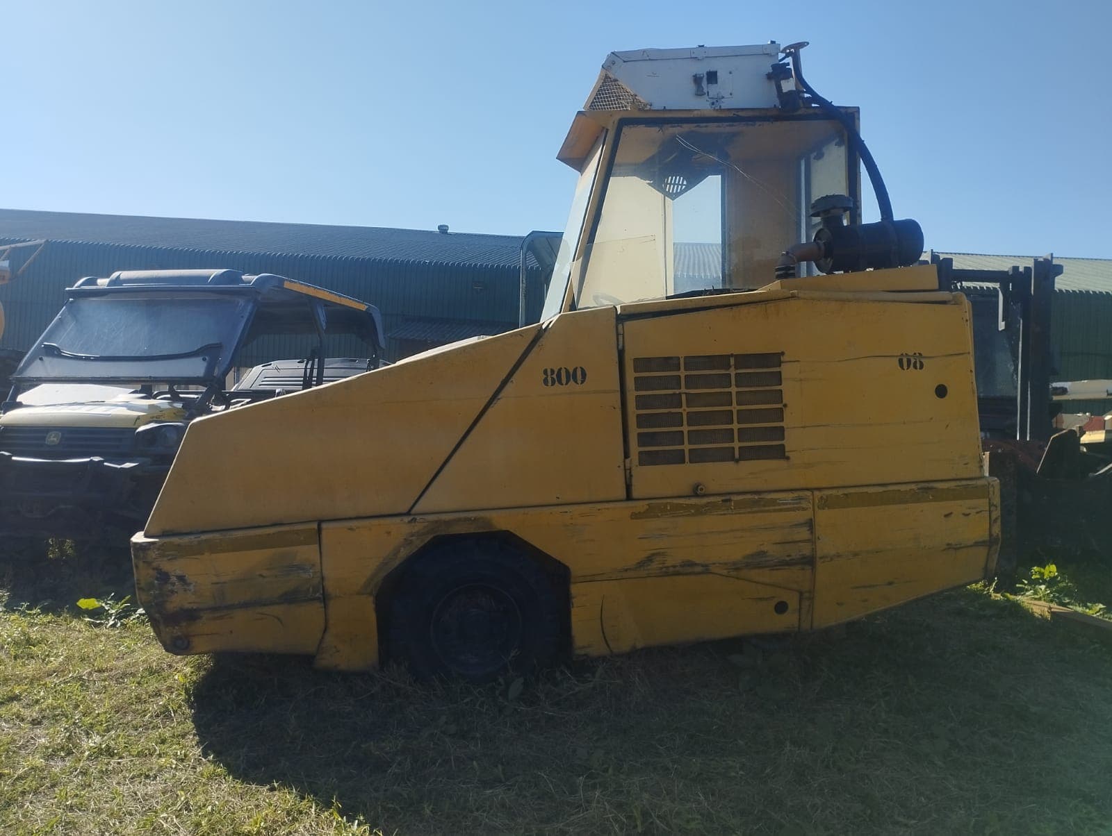 Carrinho de limpeza Tennant GVW 8940 — imagem 4