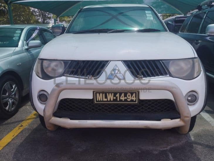 Mitsubishi L200 Triton · Ano 2008 — image 5