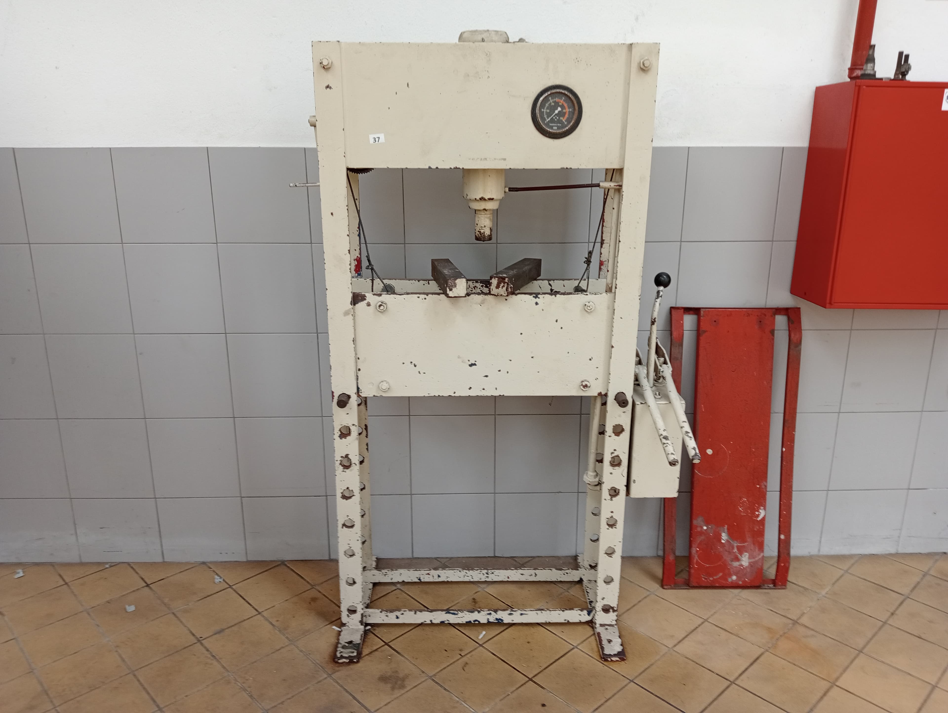 Equipamentos · Indústria Manutenção e Reparação de Veículos — imagem 24