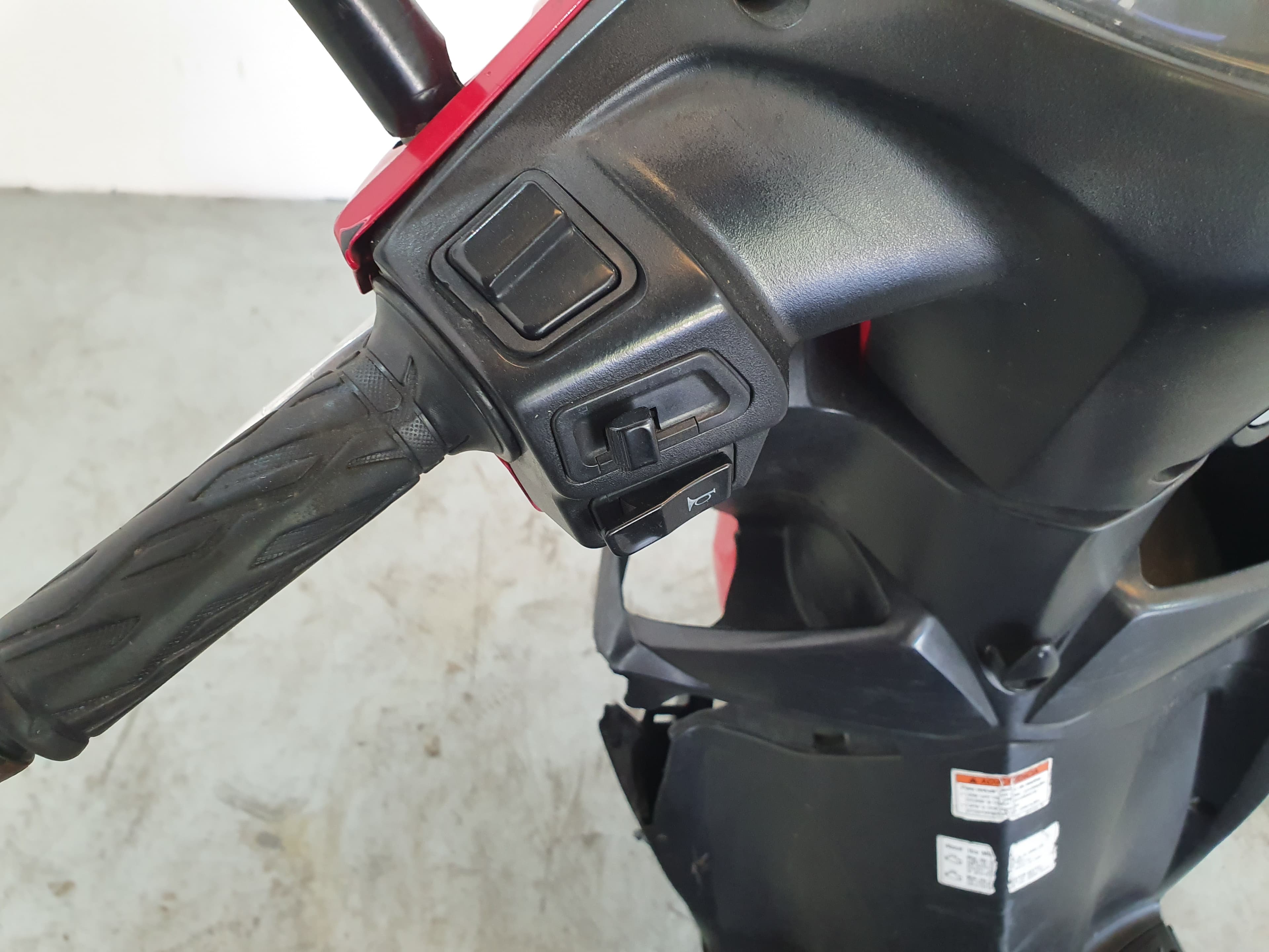 SUZUKI UK 110 Address · Ano 2015 — image 8