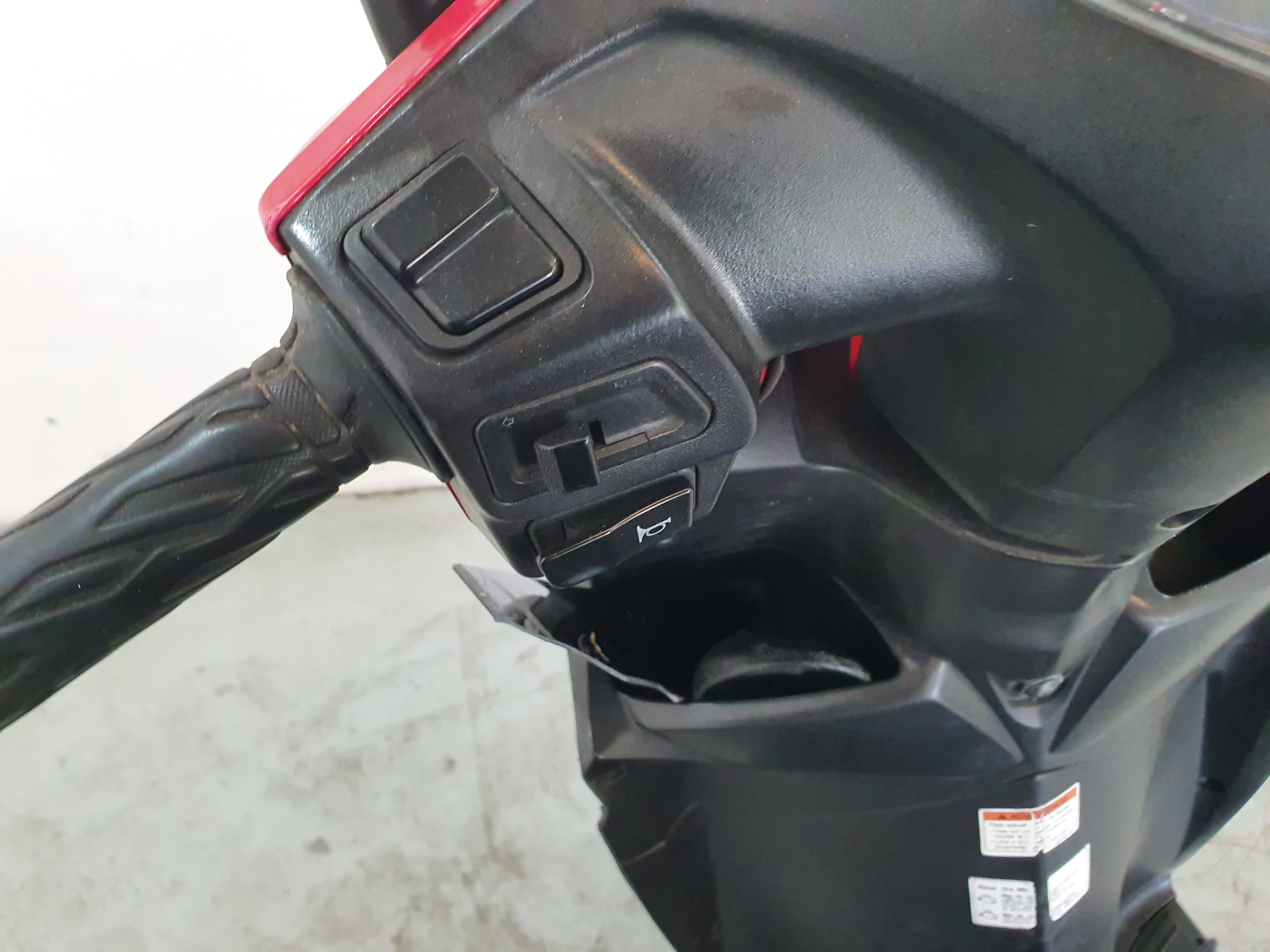 SUZUKI UK 110 Address · Ano 2015 — image 8