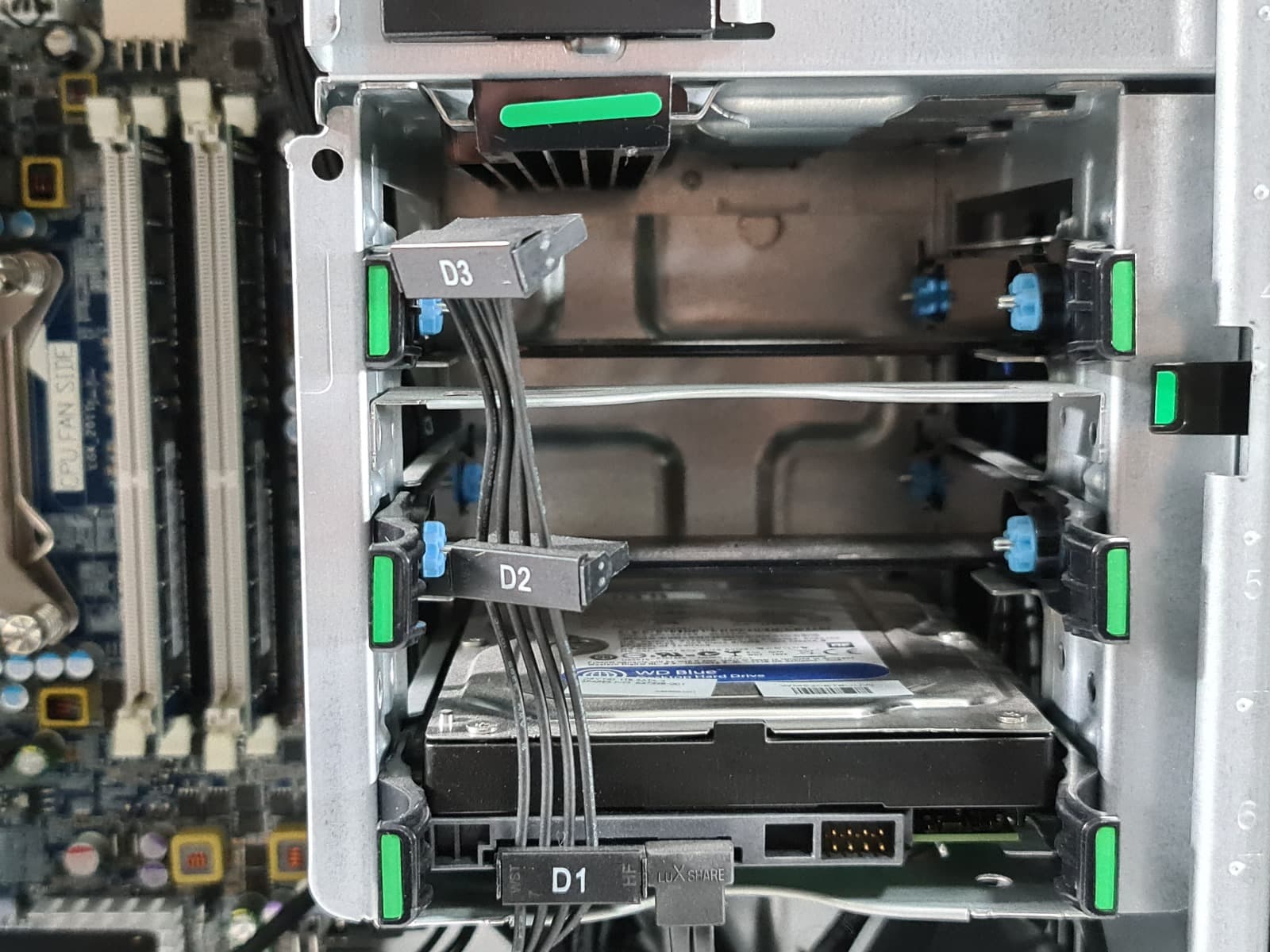 Computador HP WorkStation Z440 — image 21