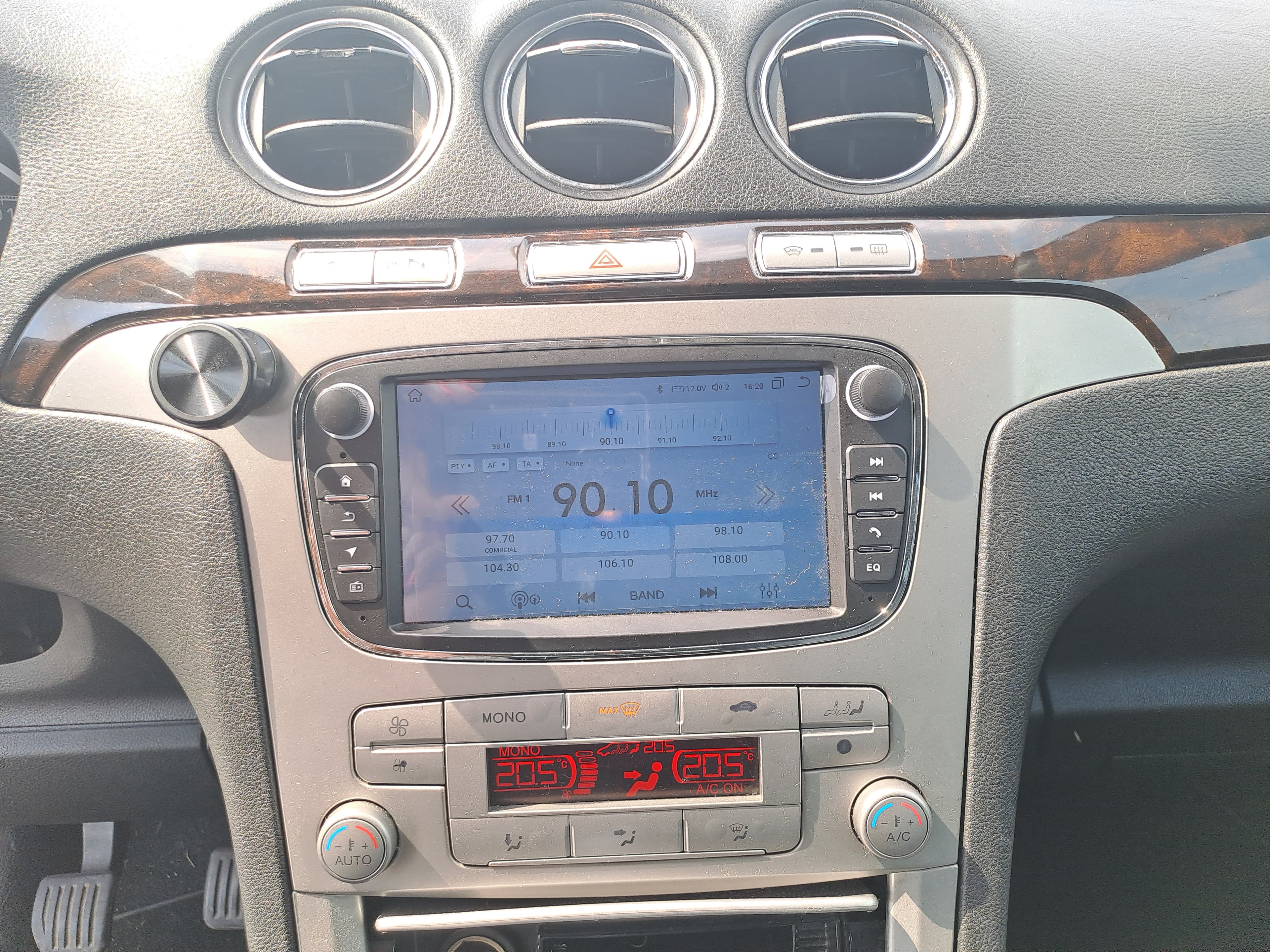 Ford Galaxy TDCI · Ano 2007 — image 29