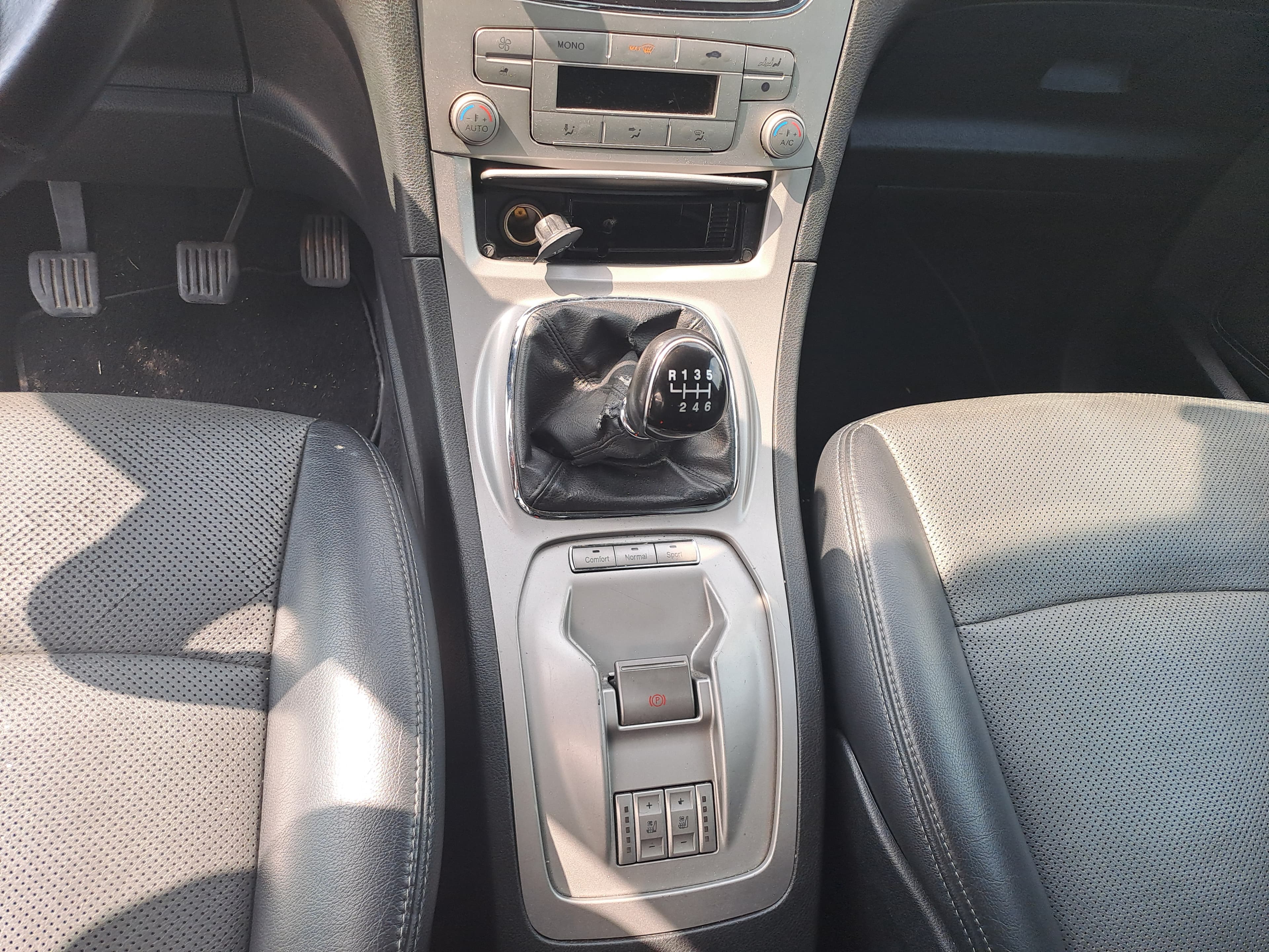 Ford Galaxy TDCI · Ano 2007 — image 24