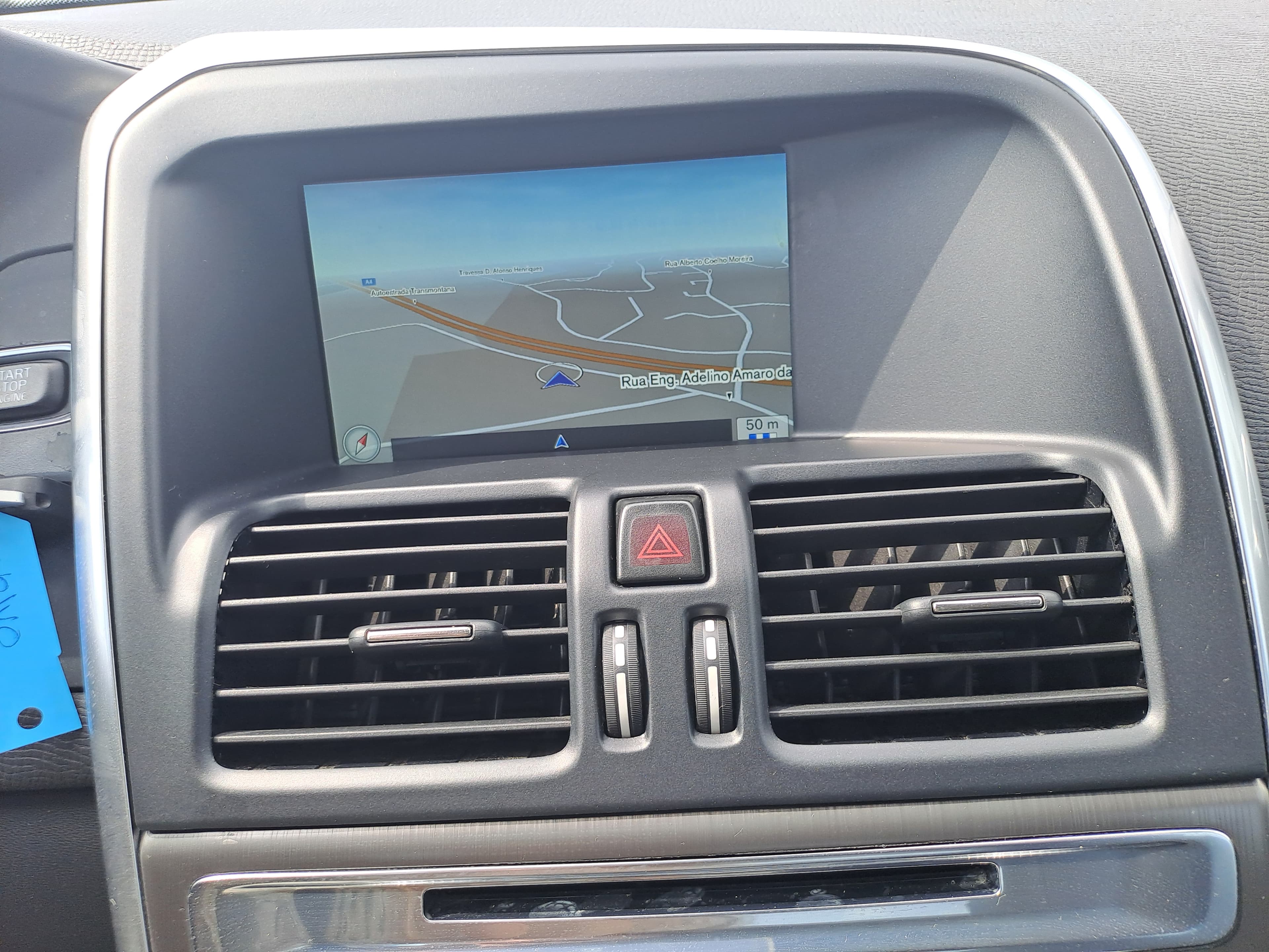 Volvo XC60 D4 · Ano 2016 — imagen 31