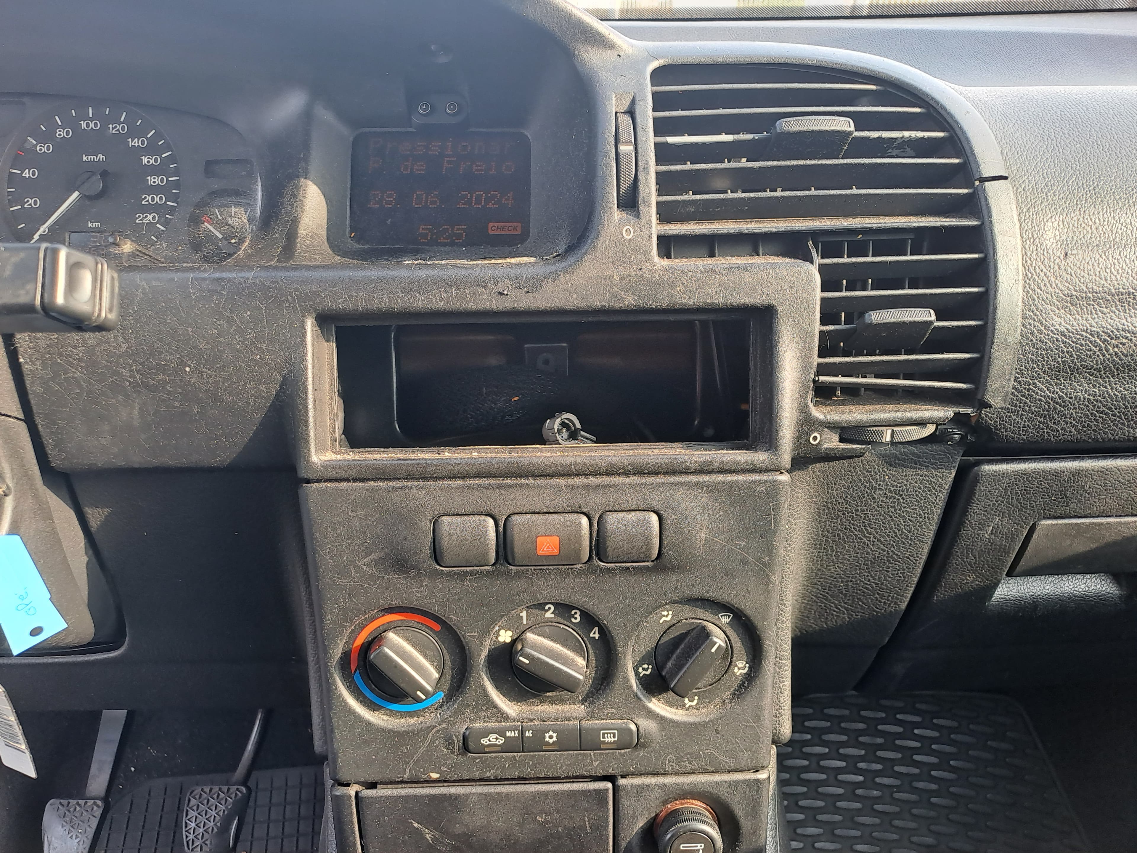 Opel Zafira 1.6 · 7 Lugares · Ano 2001 — imagen 33
