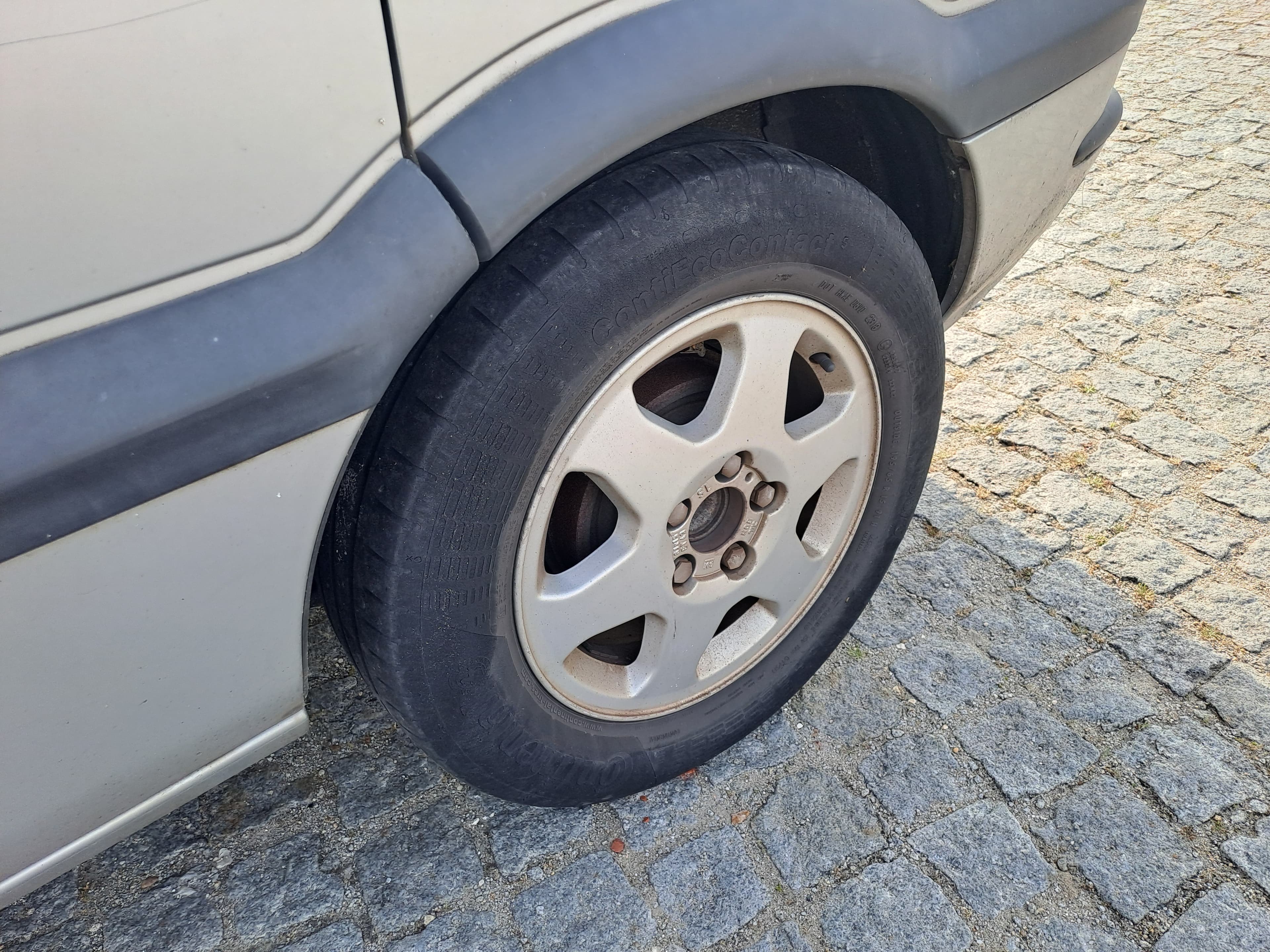 Opel Zafira 1.6 · 7 Lugares · Ano 2001 — imagen 16
